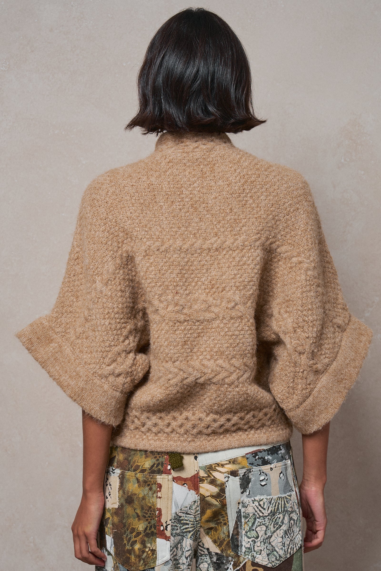 Cable Knit Zip-Up Oversized Cardigan Sweater - Women's SWEATERS | Urban Daizy