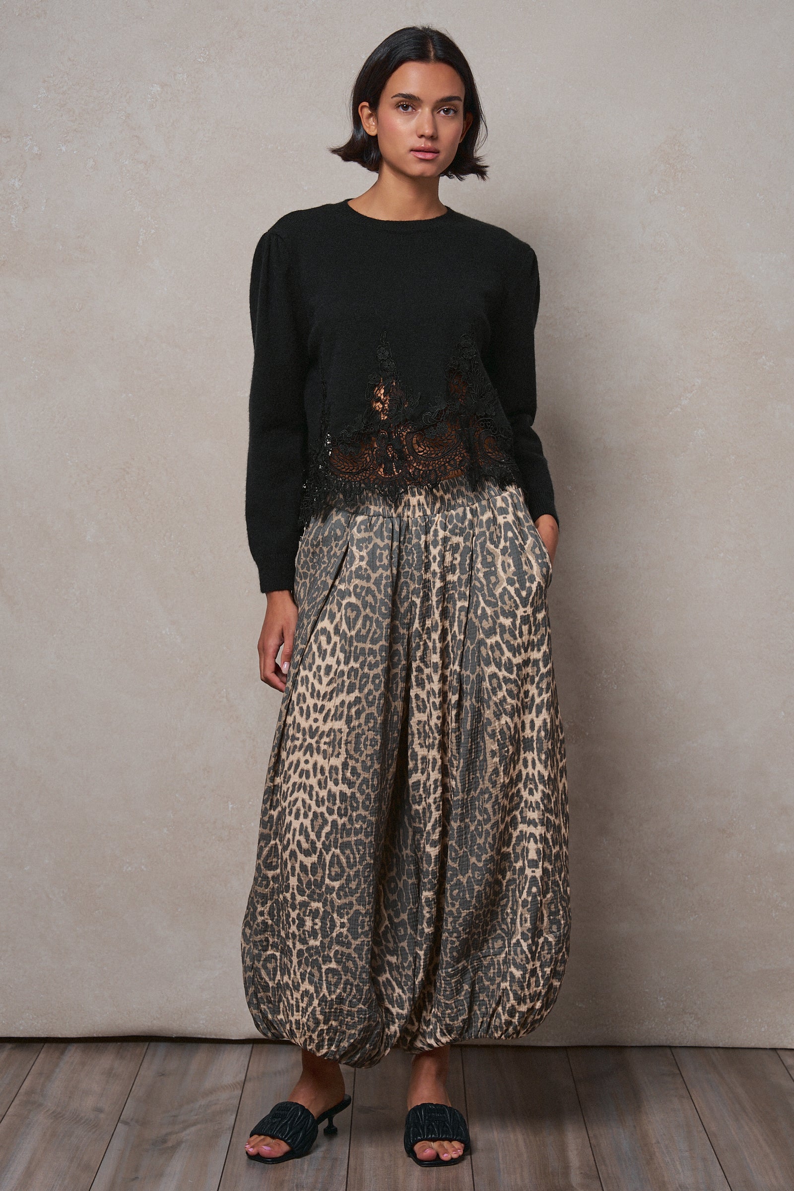 Lace Hem Floral Guipure Trim Knit Sweater in BLACK - Women's Sweaters | Urban Daizy