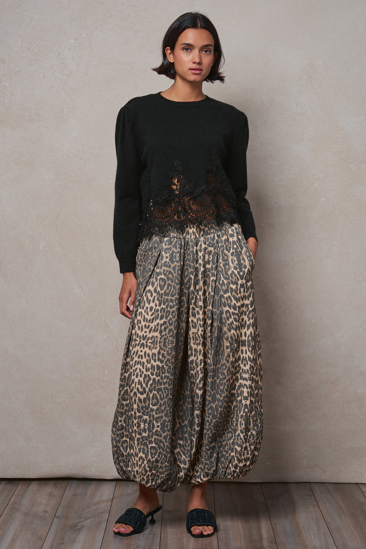 Lace Hem Floral Guipure Trim Knit Sweater in BLACK - Women's Sweaters | Urban Daizy