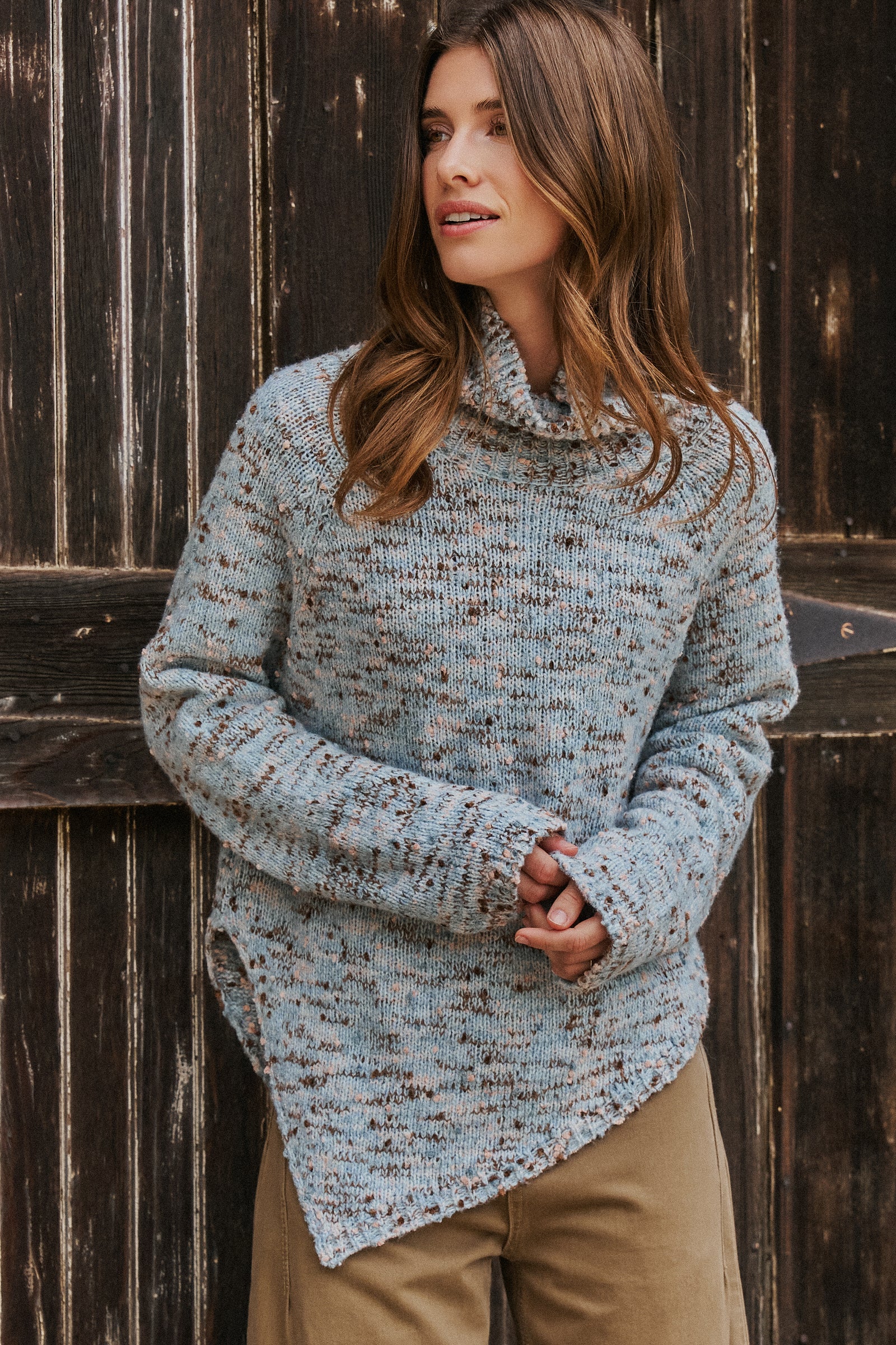 Chunky Speckled Turtleneck Poncho Sweater in BLUE - Women's Sweaters | Urban Daizy