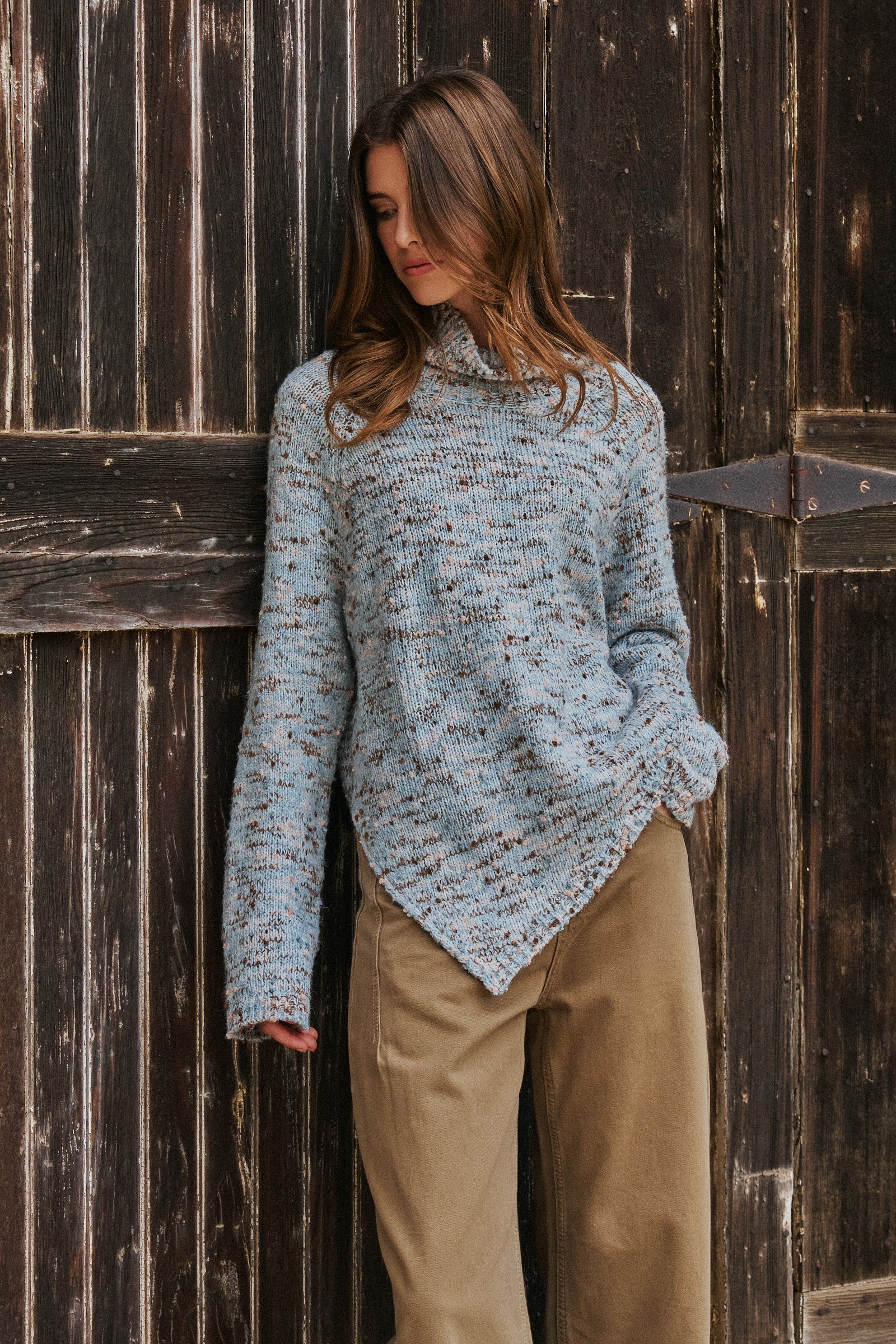 Chunky Speckled Turtleneck Poncho Sweater in BLUE - Women's Sweaters | Urban Daizy