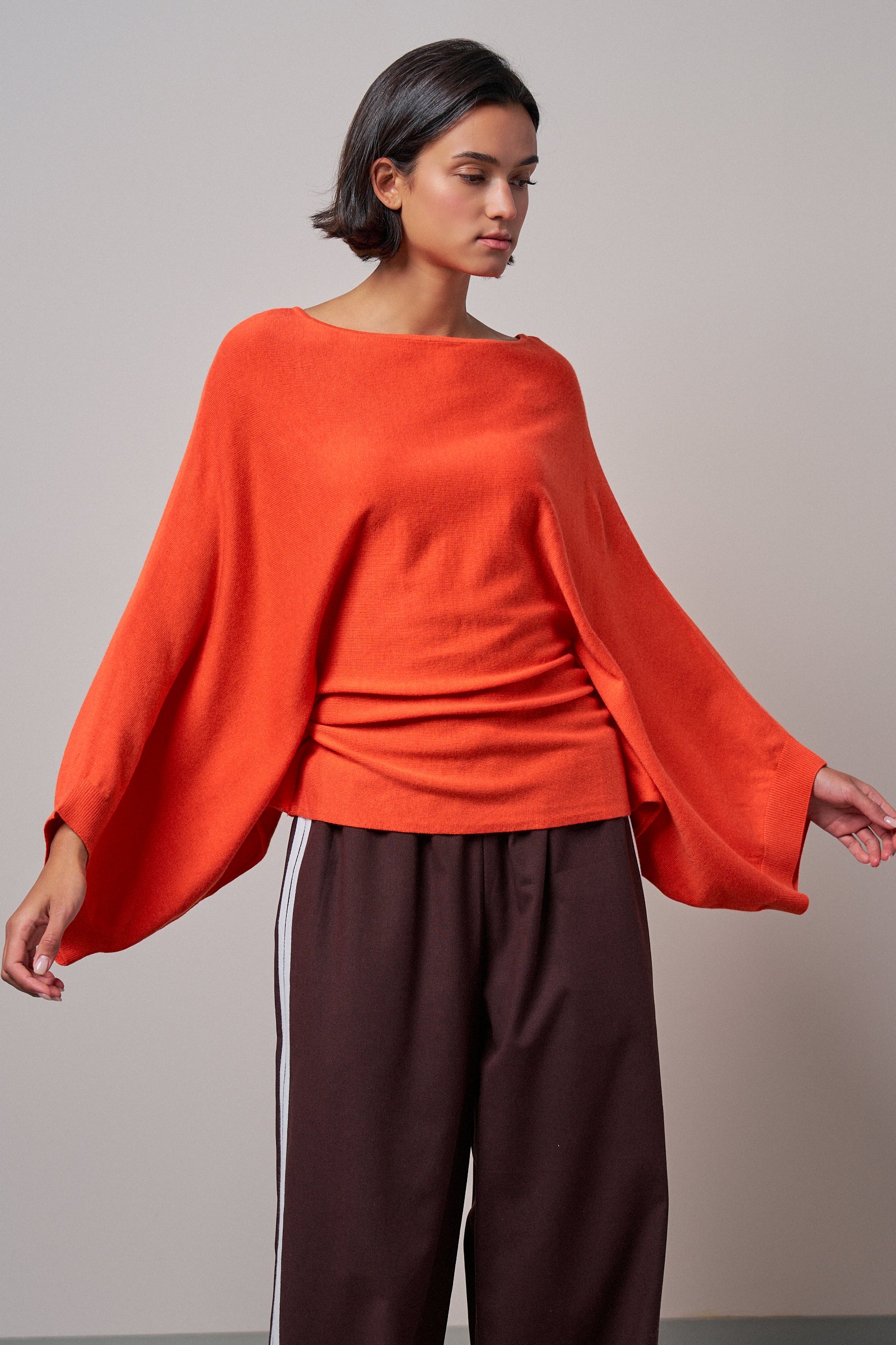 Batwing Sleeve Boat Neck Knit Top - Women's Sweaters | Urban Daizy