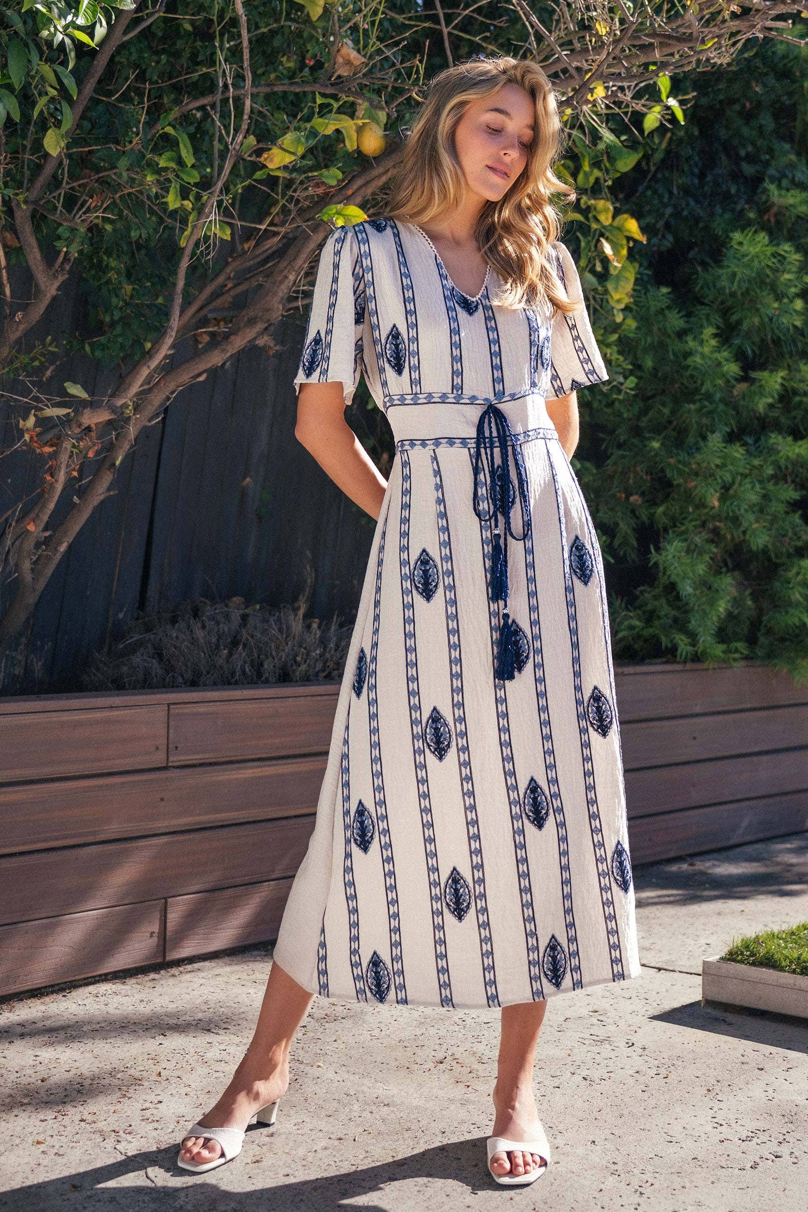 Urban Daizy Geometric Embroidered Linen Blend Midi Dress Cream-Blue Dress - Women's (UDZ-DR-00506) – alternate view 2