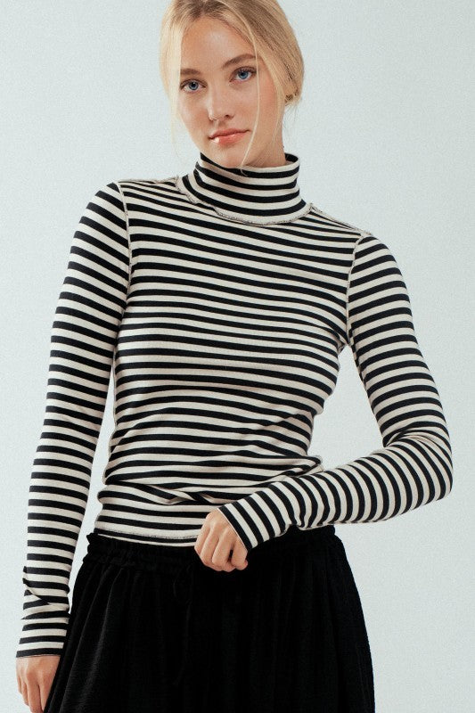 Classic Striped Long Sleeve Turtleneck Top in BLACK - Women's T-Shirts & Polos | Urban Daizy