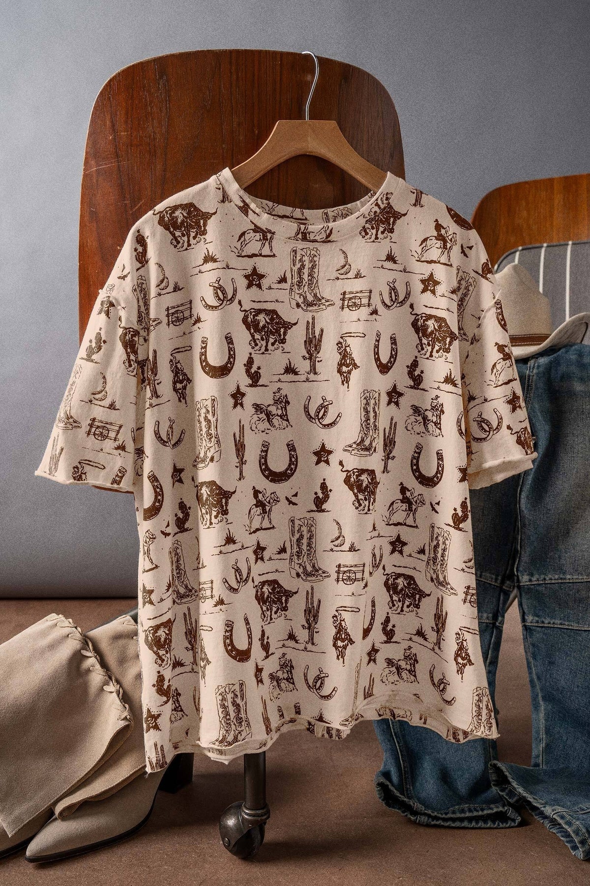 Rodeo Charm Print Oversized Tee in LT KHAKI - Women's Graphic T-shirts | Urban Daizy