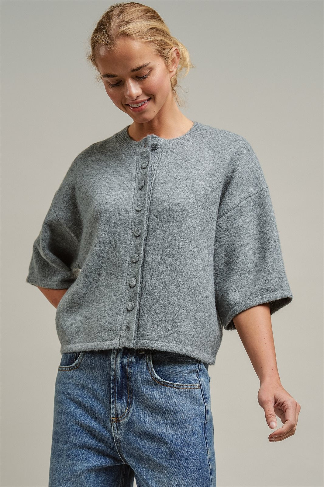 Cropped Knit Button-Front Cardigan Dropped Shoulder