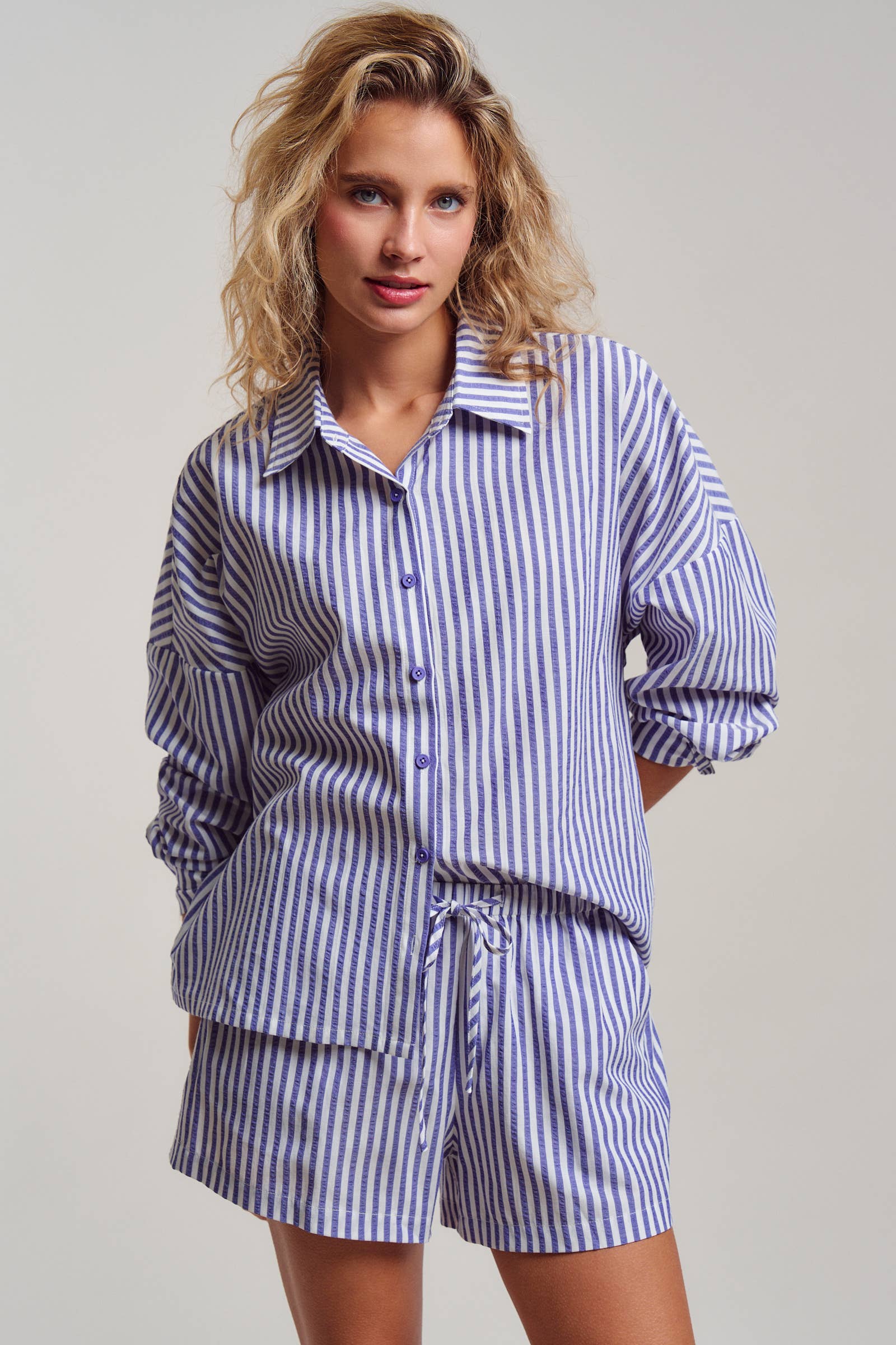 Urban Daizy Striped Seersucker Button-Down Shirt & Shorts Set Blue Lounge Set - Women's (UDST0148-Blue)