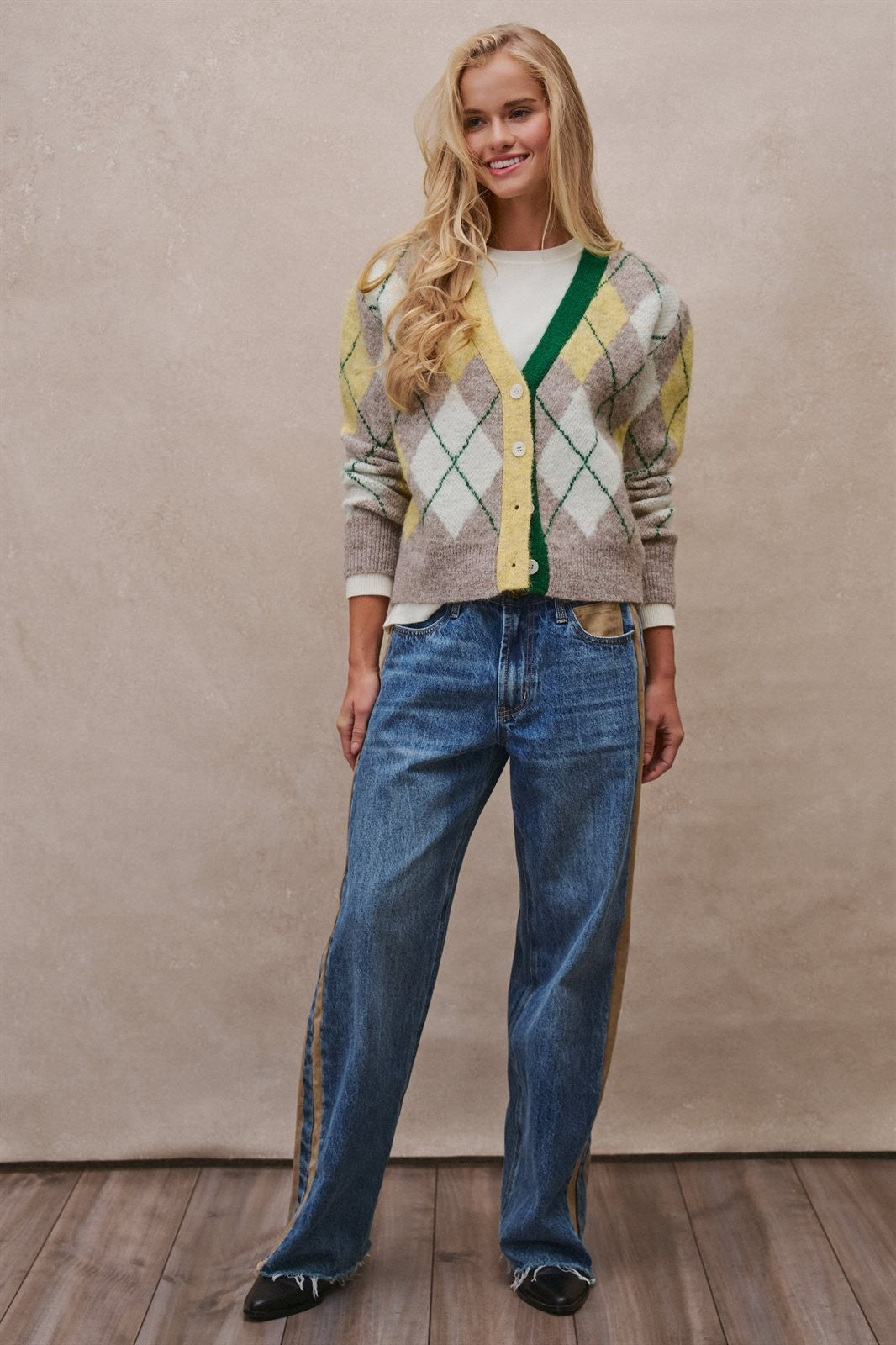 Vintage Pastel Argyle Back to School Cardigan in Preppy Old  in GREEN - Women's Cardigans & Shrugs | Urban Daizy
