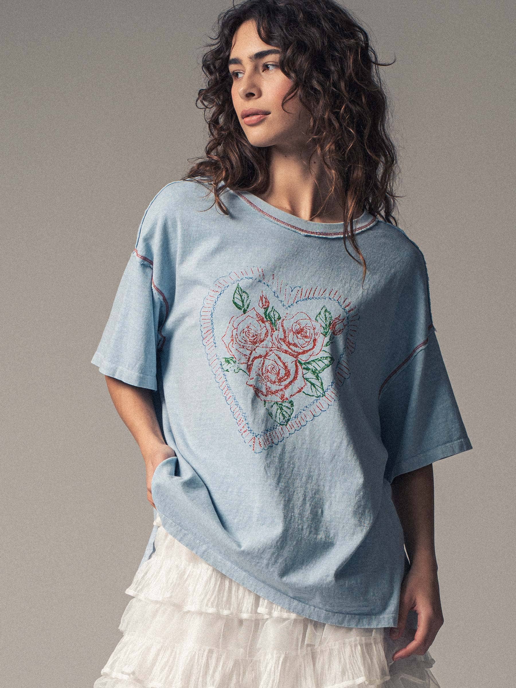 Urban Daizy Vintage Rose Heart Floral Oversized Graphic Tee Blue Screen Printed T-Shirt - Women's (UDZ-TP-00729)