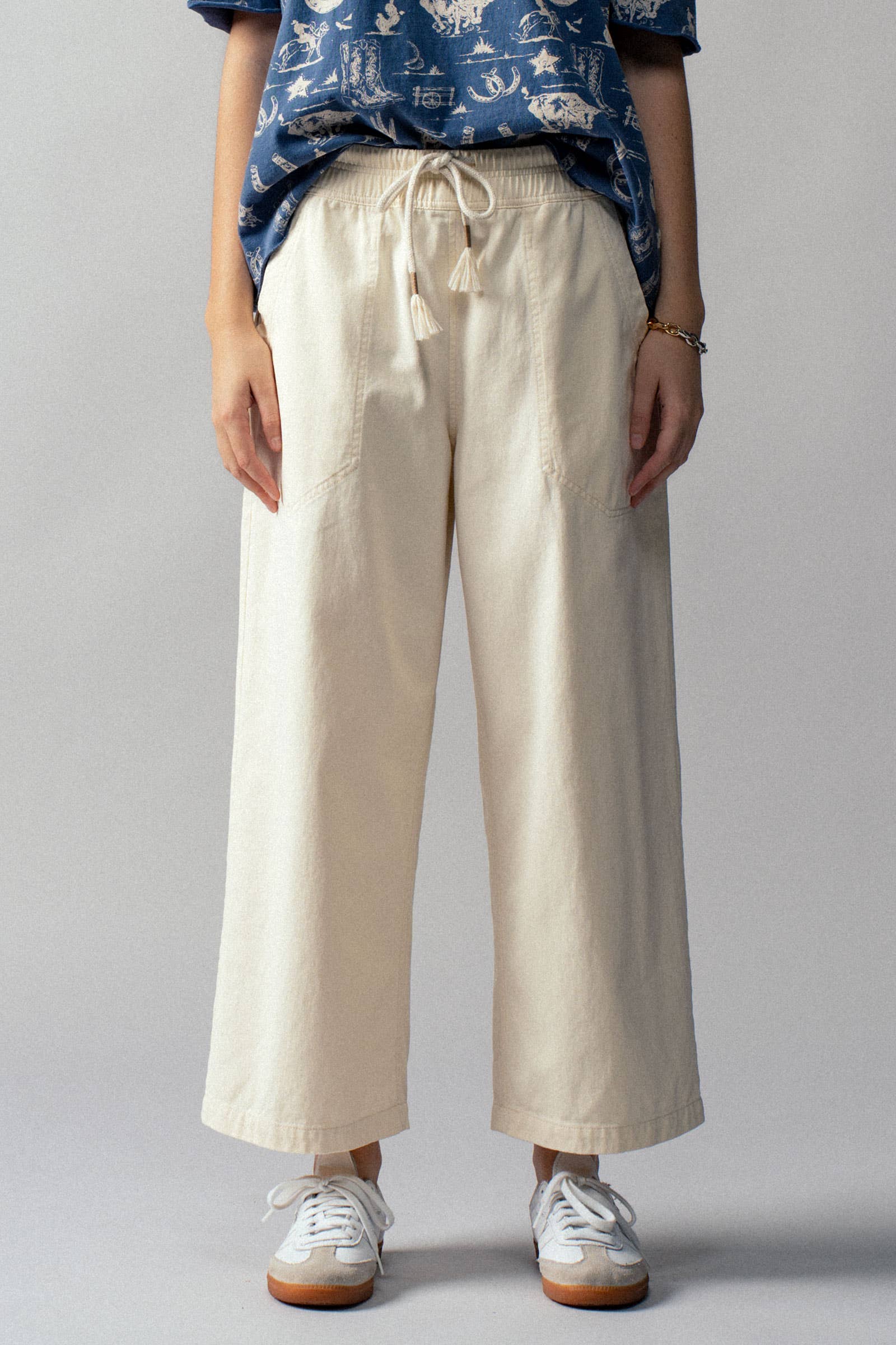 Light Blue Wide-Leg Cropped Pants