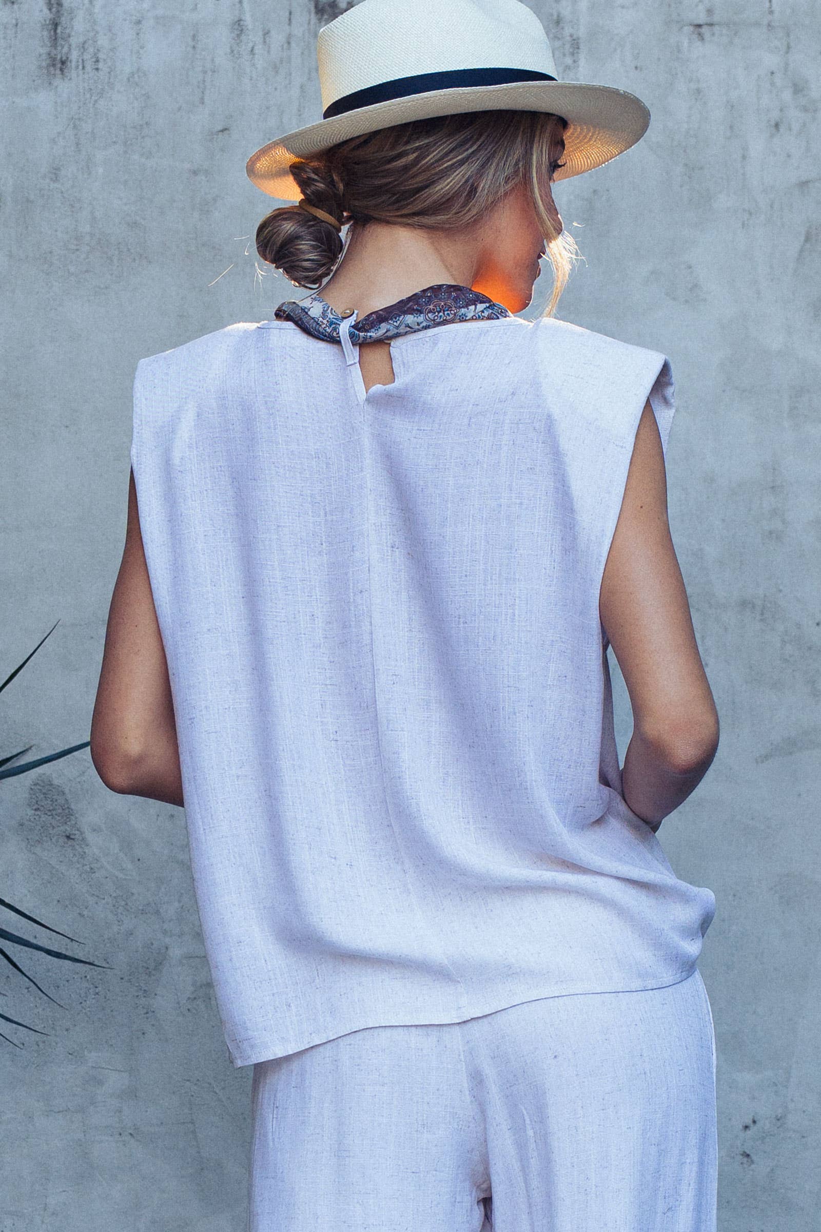 Urban Daizy Paisley Scarf Tie Linen Blend Muscle Top Oatmeal Blouse - Women's (UDZ-TP-01021) – alternate view 5