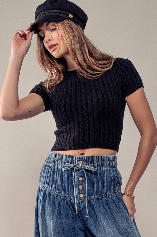 Cable Knit Cropped Slim Fit Short Sleeve Top