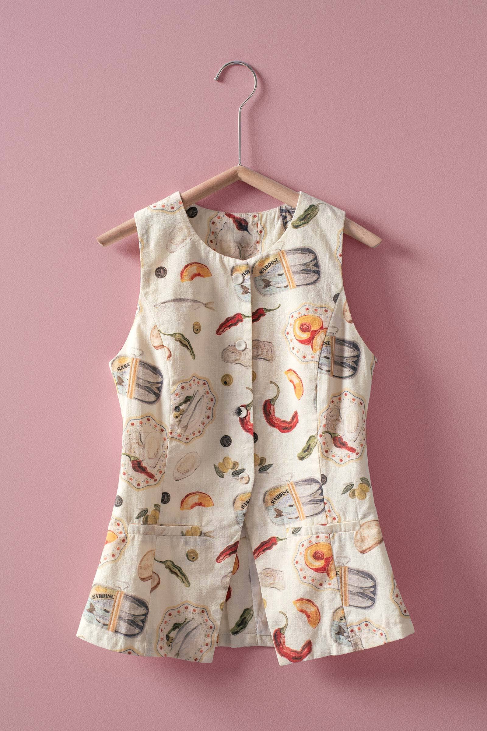 Whimsical Novelty Print Cotton Top and Shorts Set
