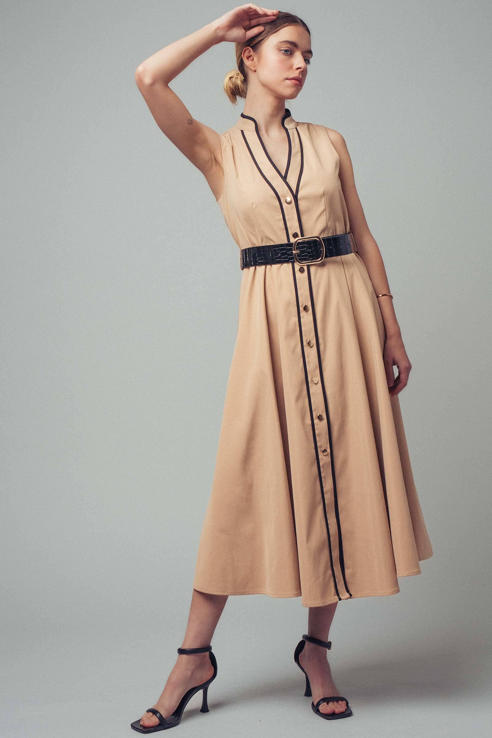 Sleeveless Contrast Trim A-Line Midi Dress