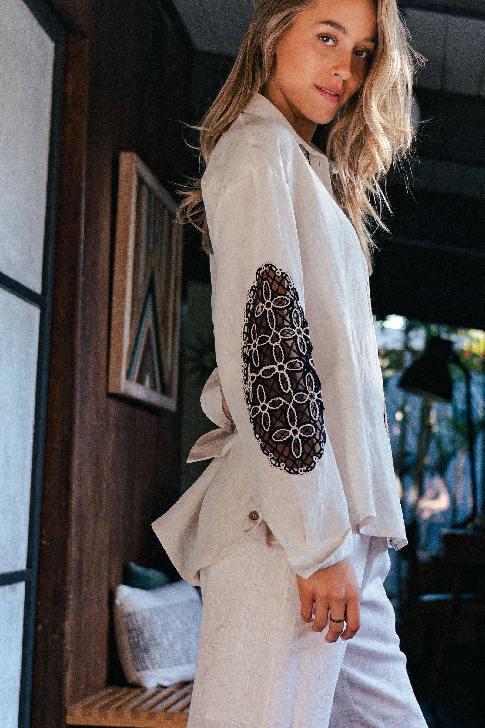 Contrast Crochet Insert Button-Down Shirt