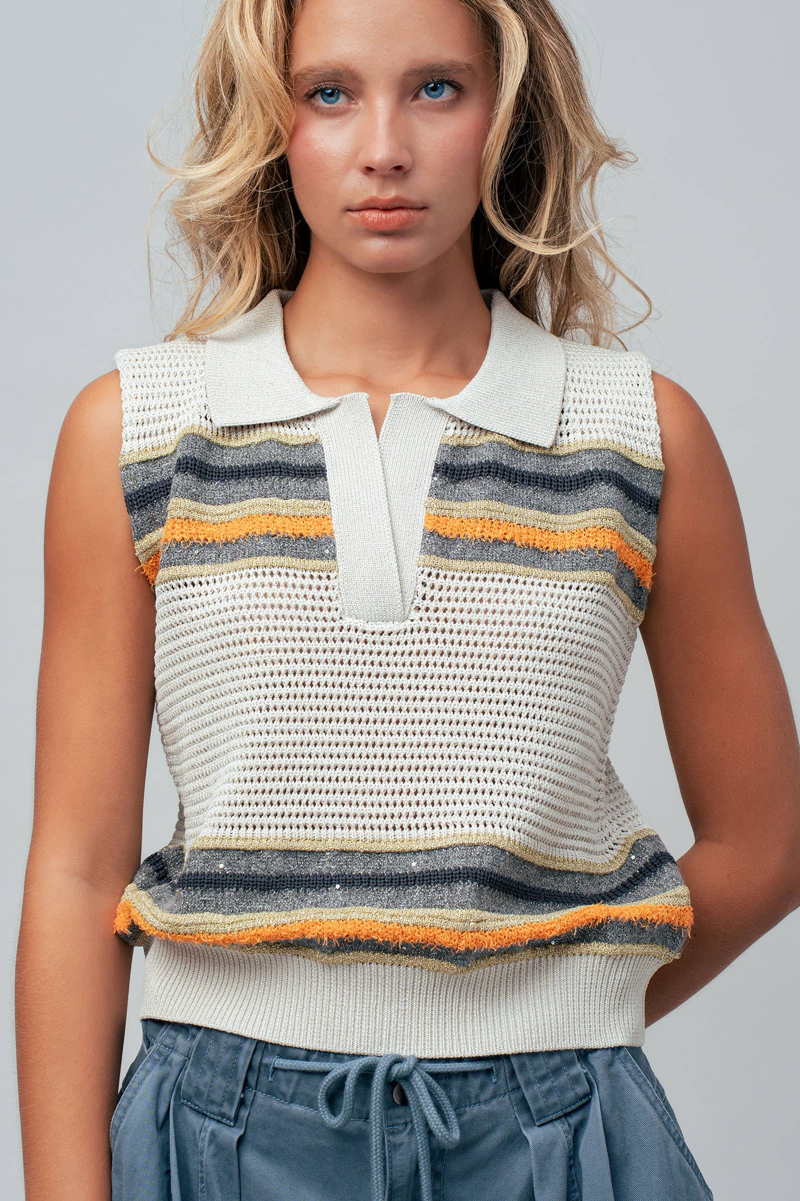 Textured Stripe Collared Open-Knit Vest