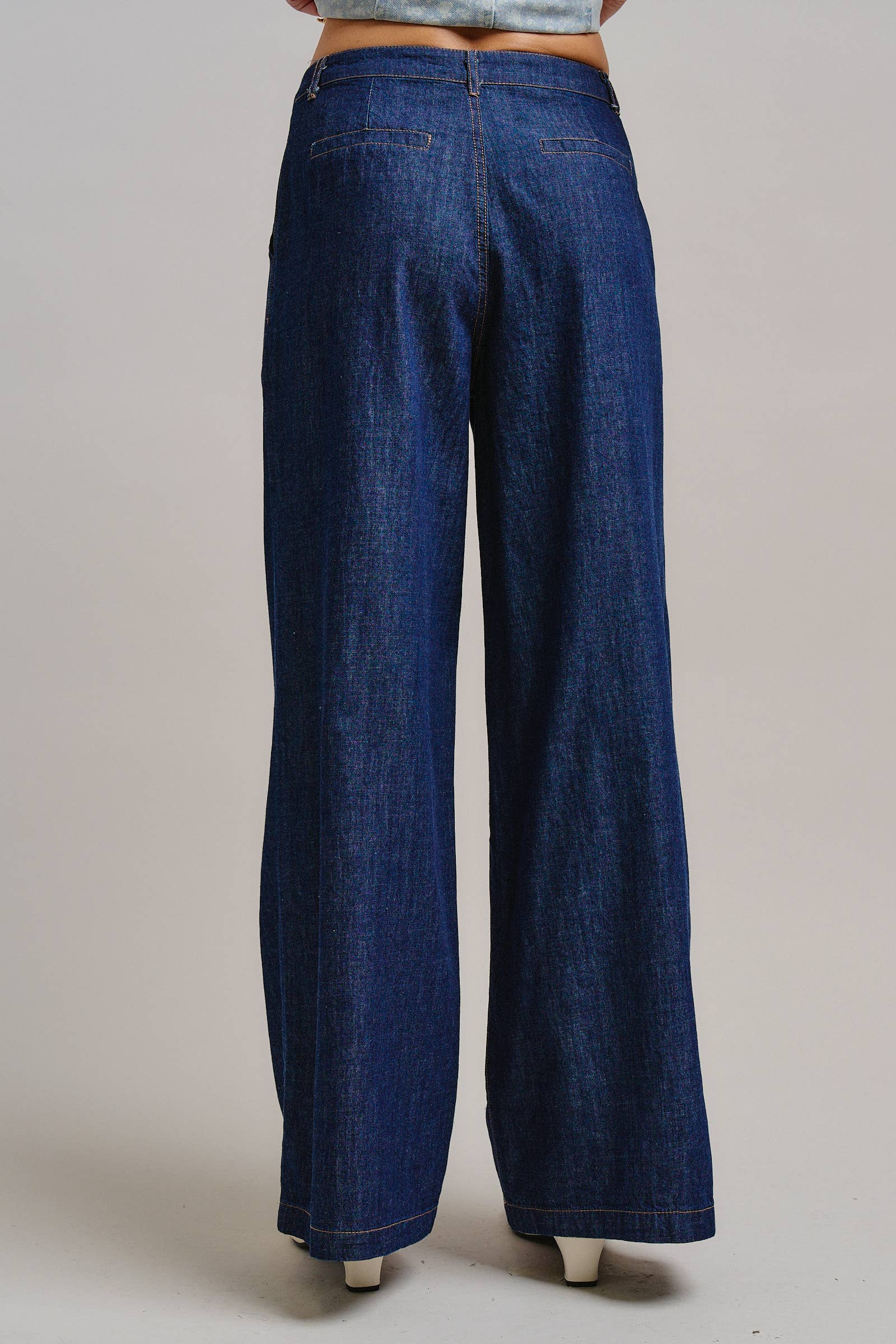 Urban Daizy Tailored Front Pleat Wide Leg Jeans Dk-Denim Jeans - Women's (TNPT0809-Dk-Denim) – alternate view 4