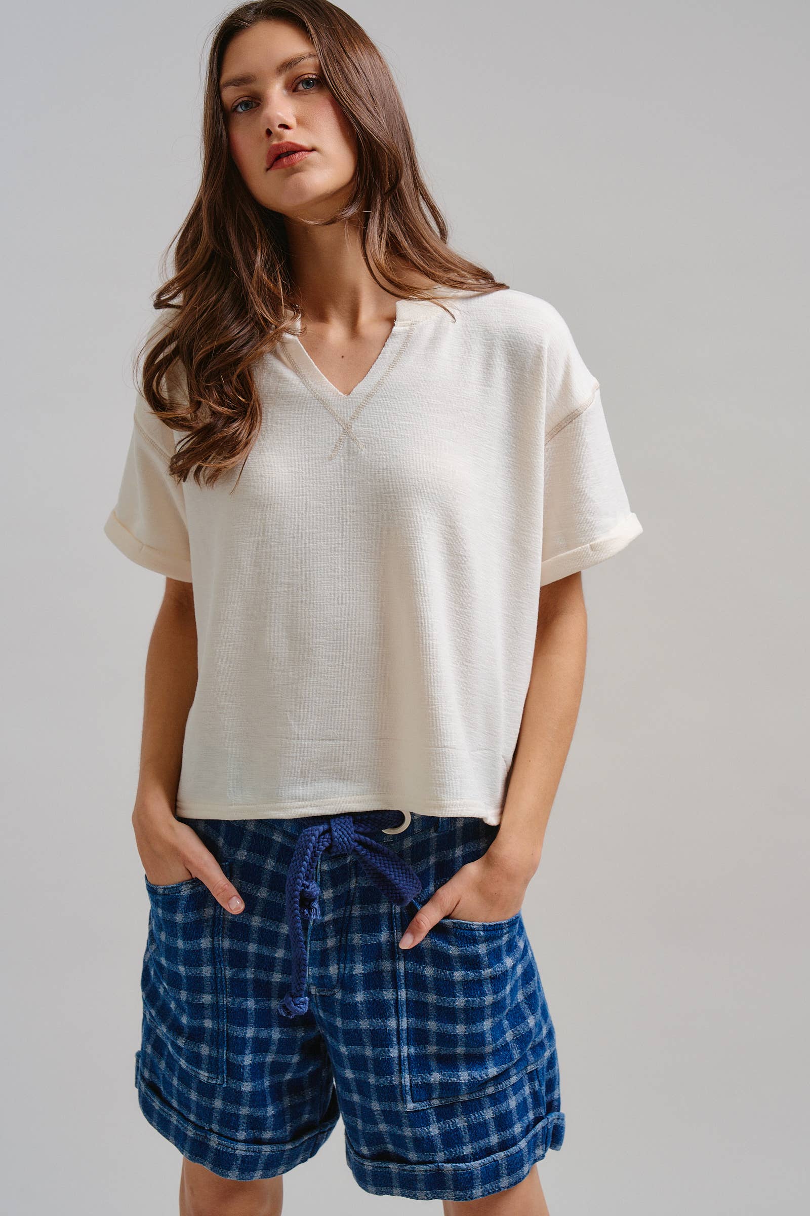 Urban Daizy Short Sleeve Notch Neck Boxy Lounge Tee Ivory Lounge Top - Women's (TNTP4007-Ivory)