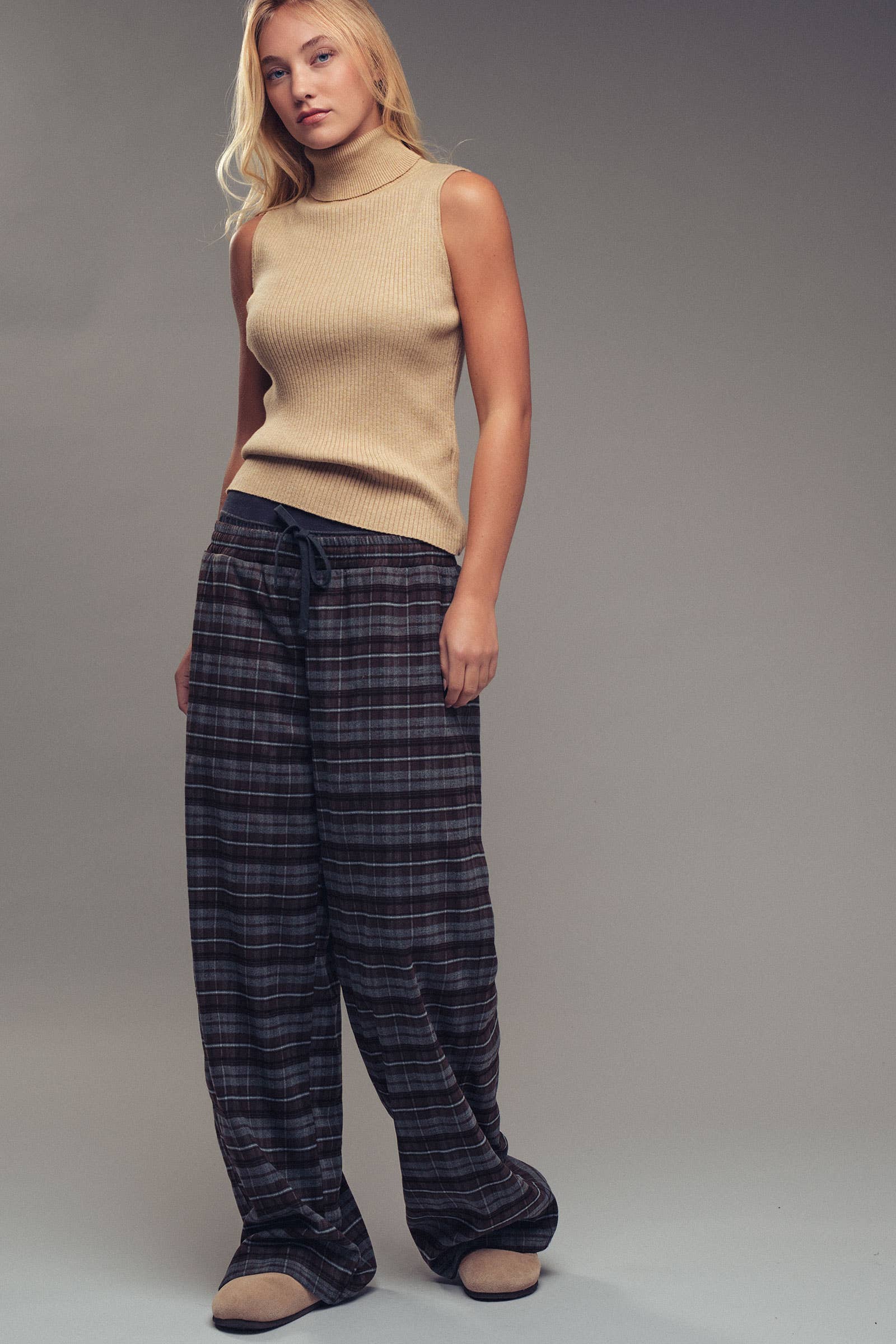 Urban Daizy Plaid Wide-Leg Lounge Pants Brown-Multi Lounge Sweatpants/Joggers - Women's (UDZ-KN-00150) – alternate view 10