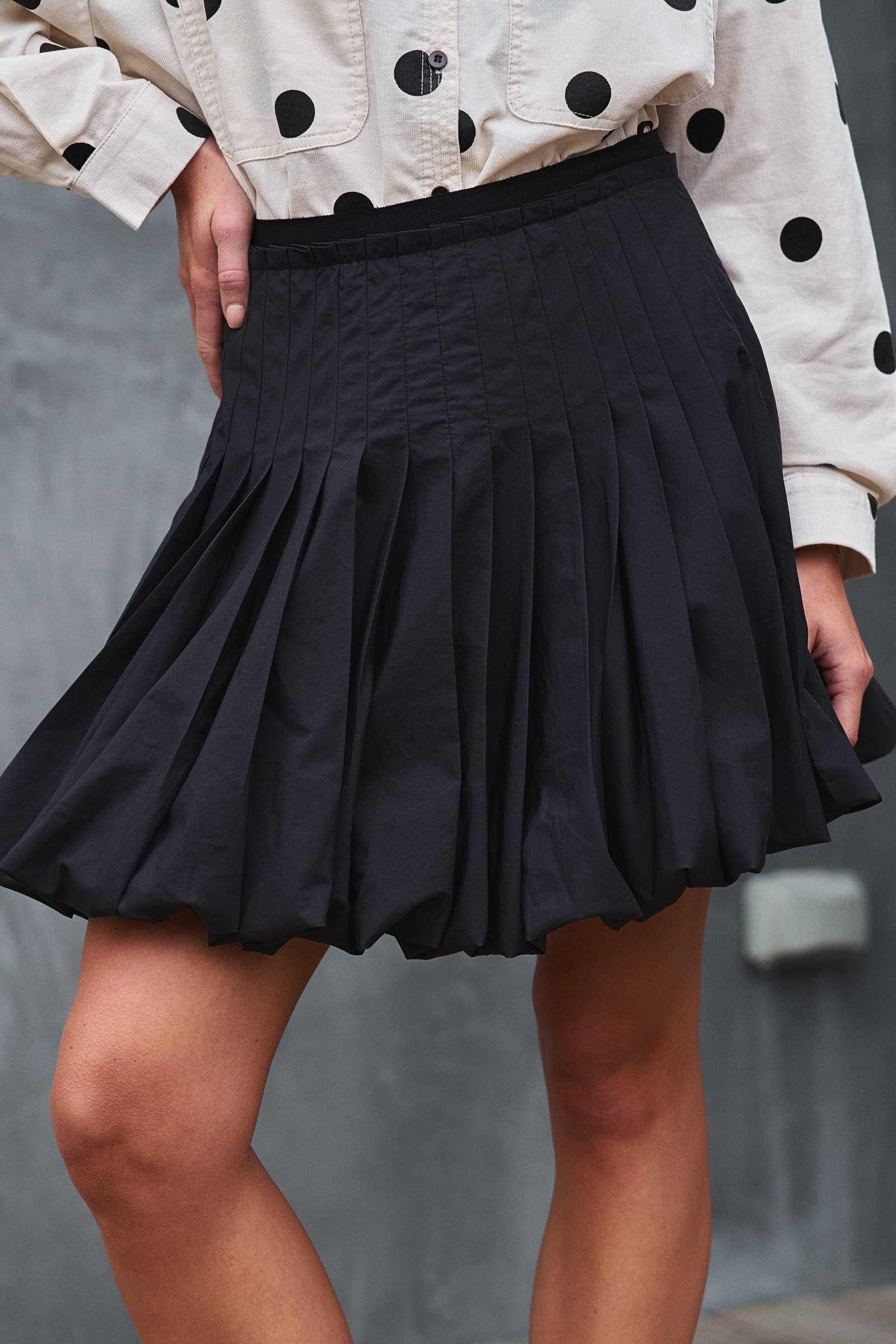 Urban Daizy Pleated High-Waist Bubble Mini Skirt Blue Skirt - Women's (UDZ-OT-00168) – alternate view 2