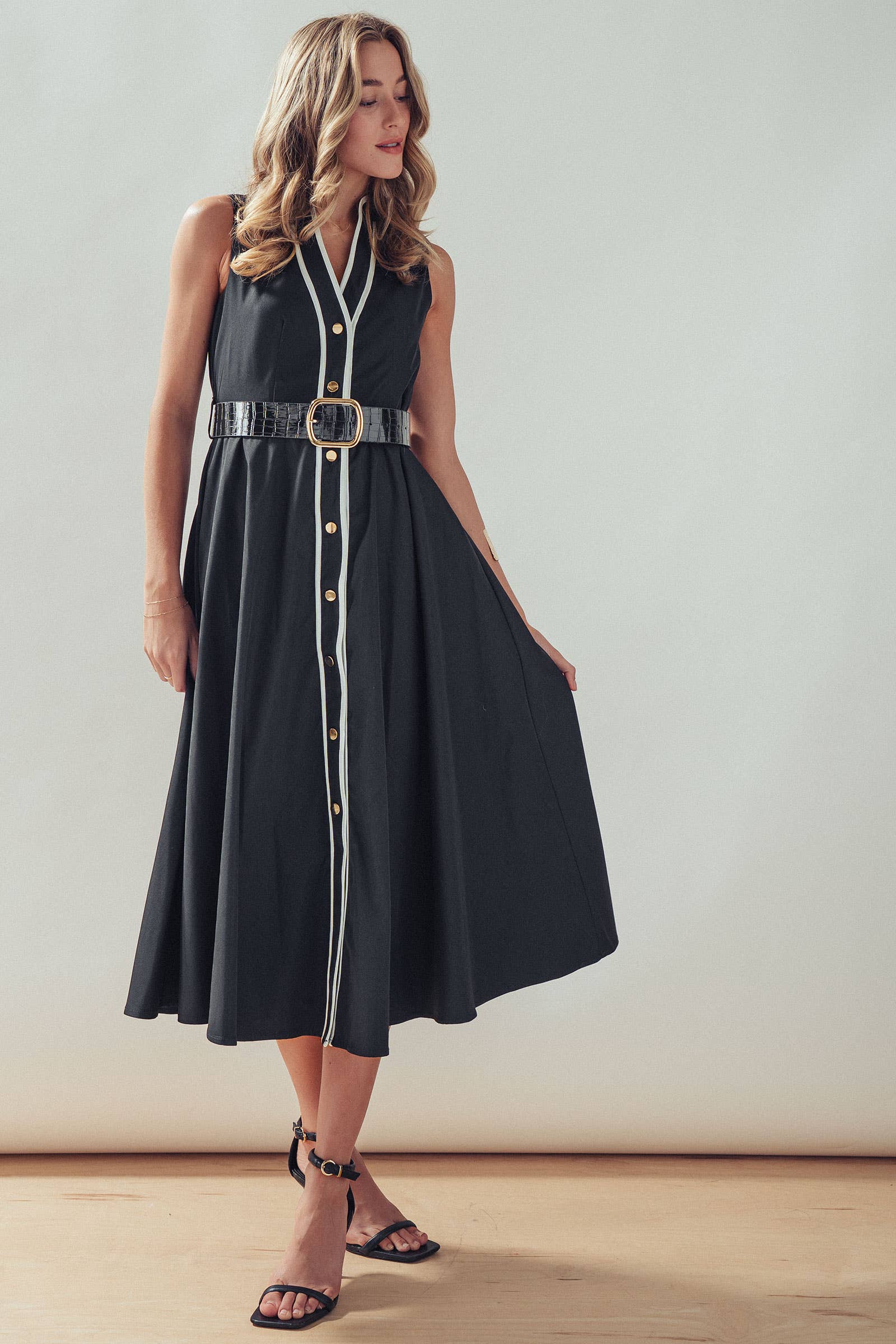 Sleeveless Contrast Trim A-Line Midi Dress