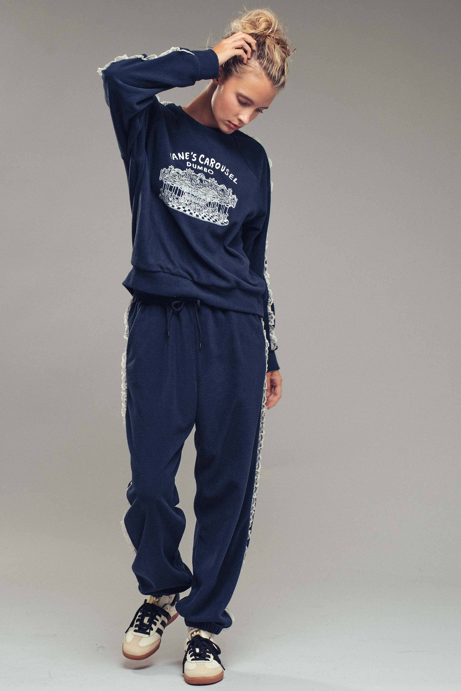 Jane’s Carousel Lace Trim Lounge Set