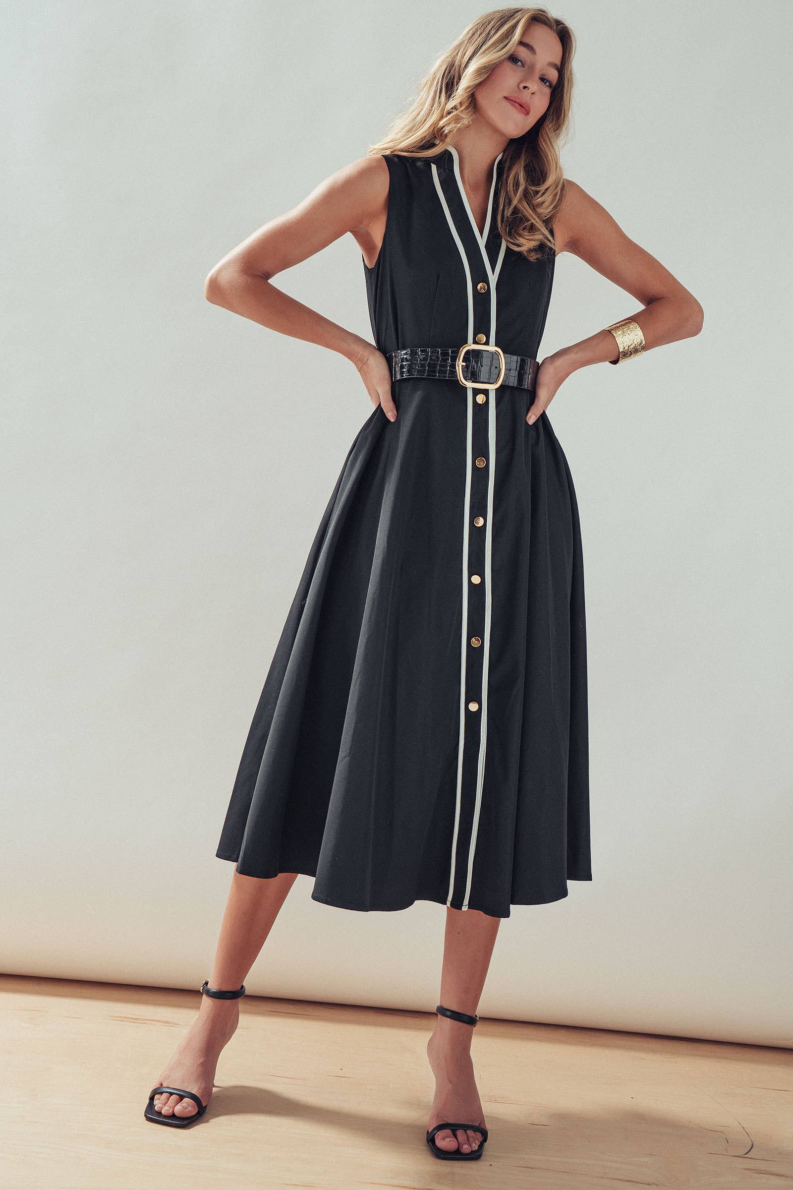 Sleeveless Contrast Trim A-Line Midi Dress
