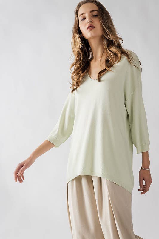 Urban Daizy Relaxed Fit V Neck Three Quarter Sleeve Tunic Top Green Tunic - Women's (UDZ-TP-00030) – alternate view 16