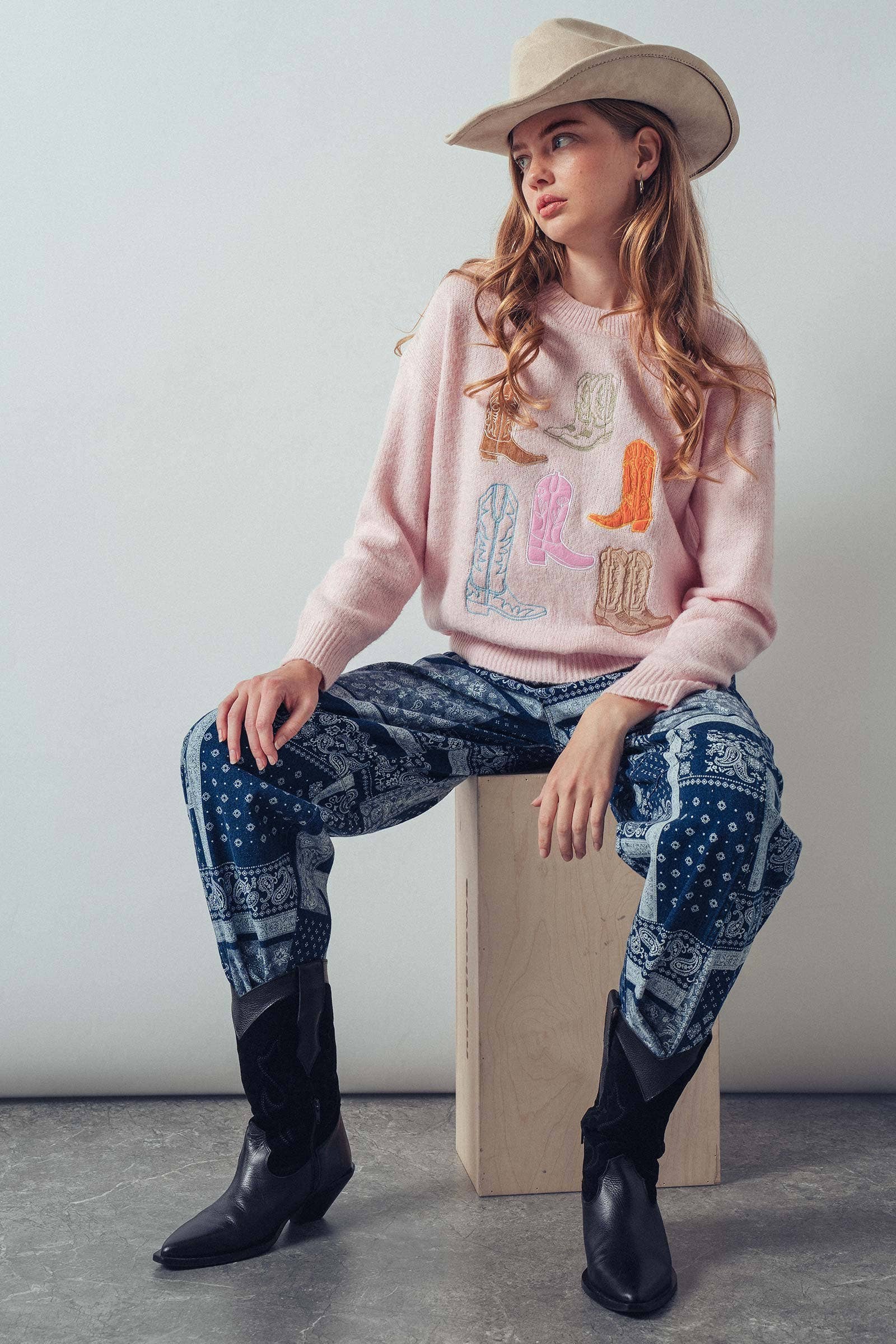 Urban Daizy Paisley Bandana Print Relaxed Fit Jeans Blue Jeans - Women's (UDPT0139) – alternate view 16