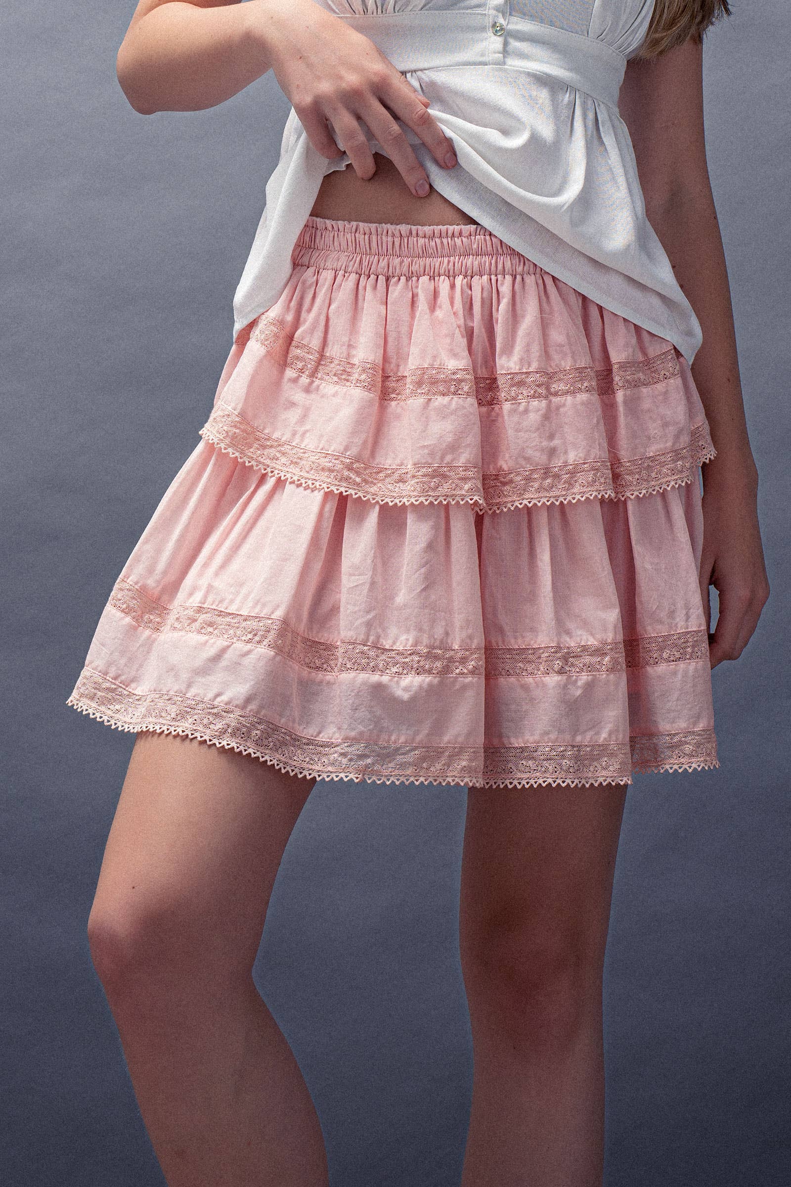 Urban Daizy Scalloped Lace Tiered Romantic Statement Mini Skirt Black Skirt - Women's (UDZ-SK-00114) – alternate view 3