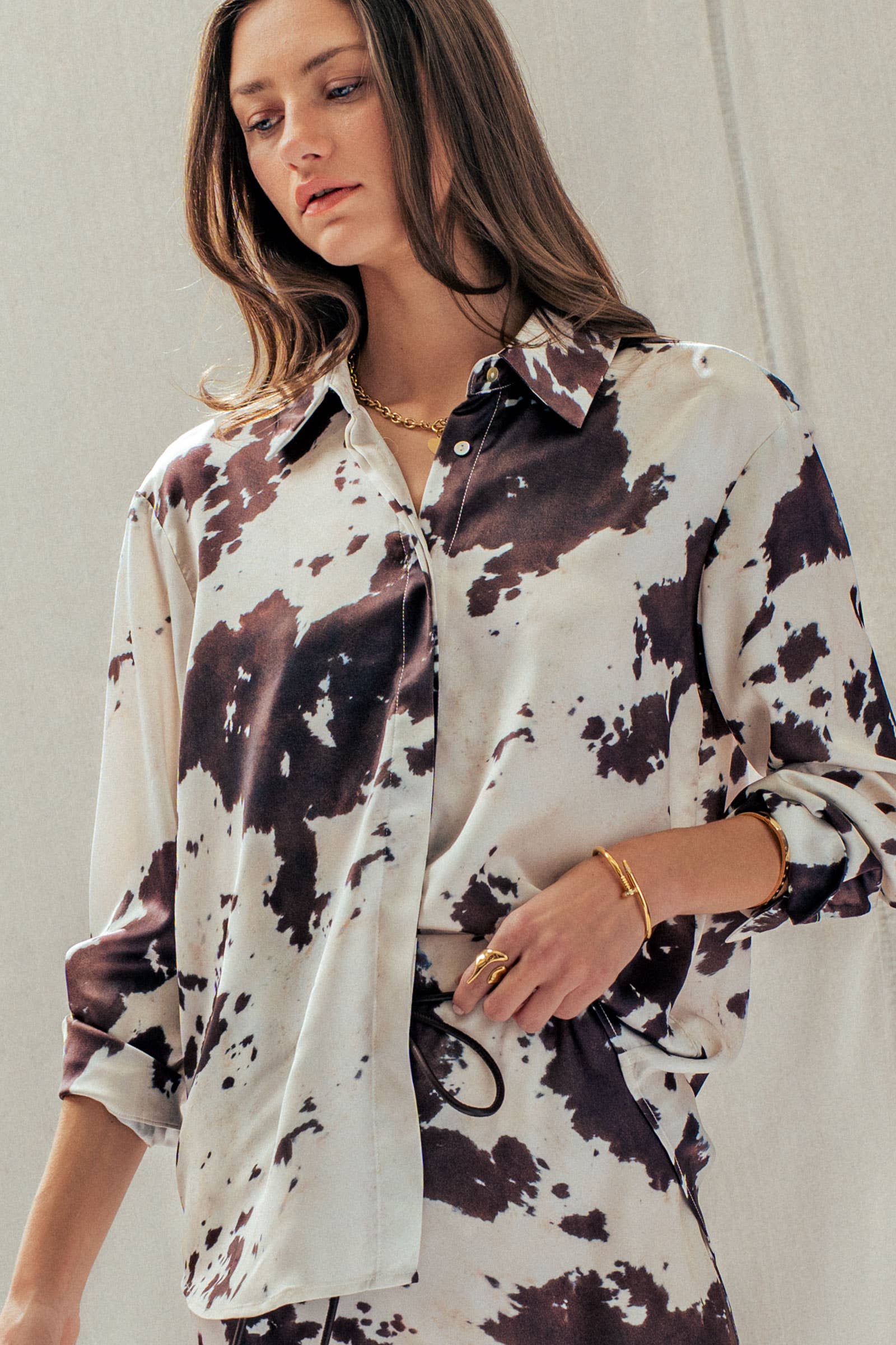 Urban Daizy Cowhide Print Western Button Down Shirt Animal-Print Button Down Shirt - Women's (UDTP1224) – alternate view 4