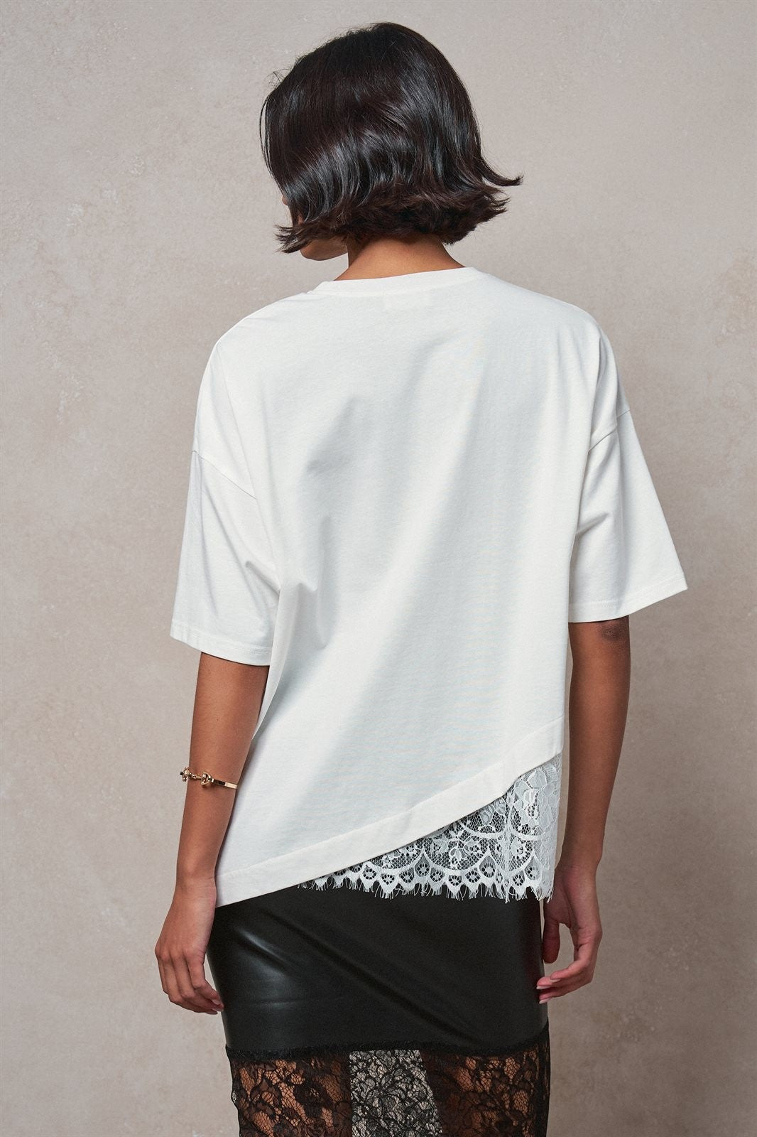 Oversized Cotton Tee with Asymmetric Lace Hem in WHITE - Women's T-Shirts & Polos | Urban Daizy
