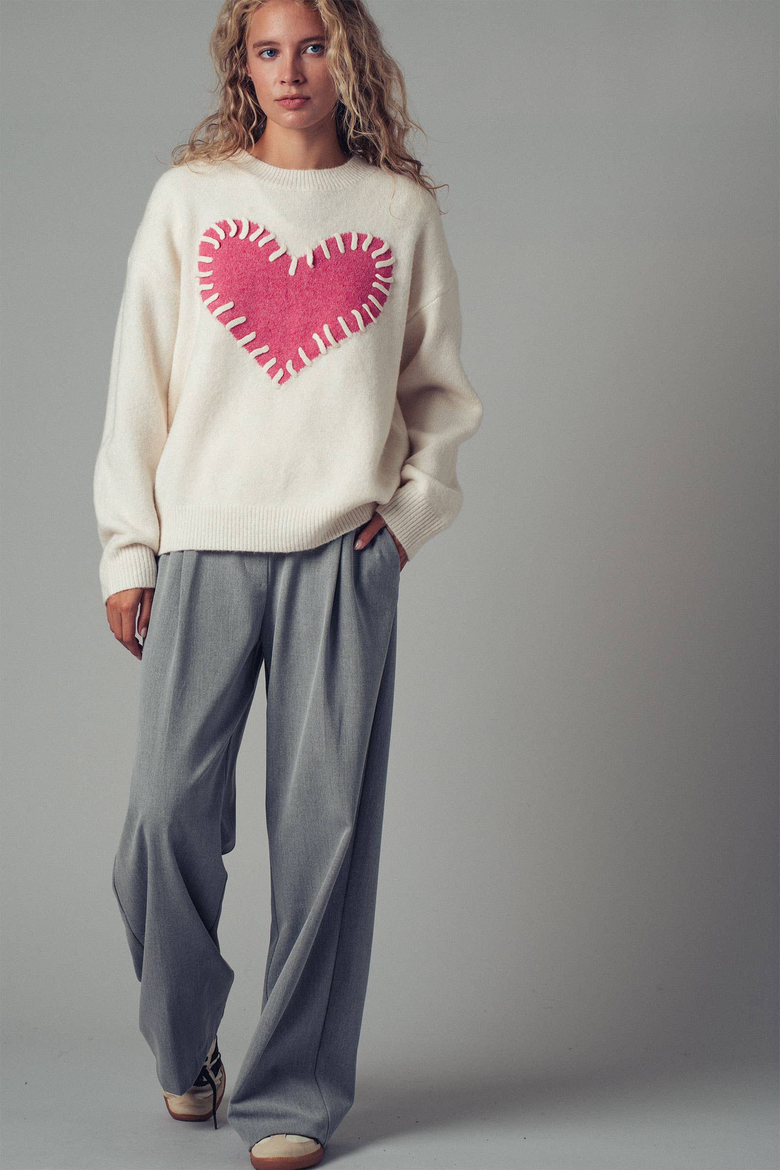 Relaxed Wide-Leg Drawstring Trousers