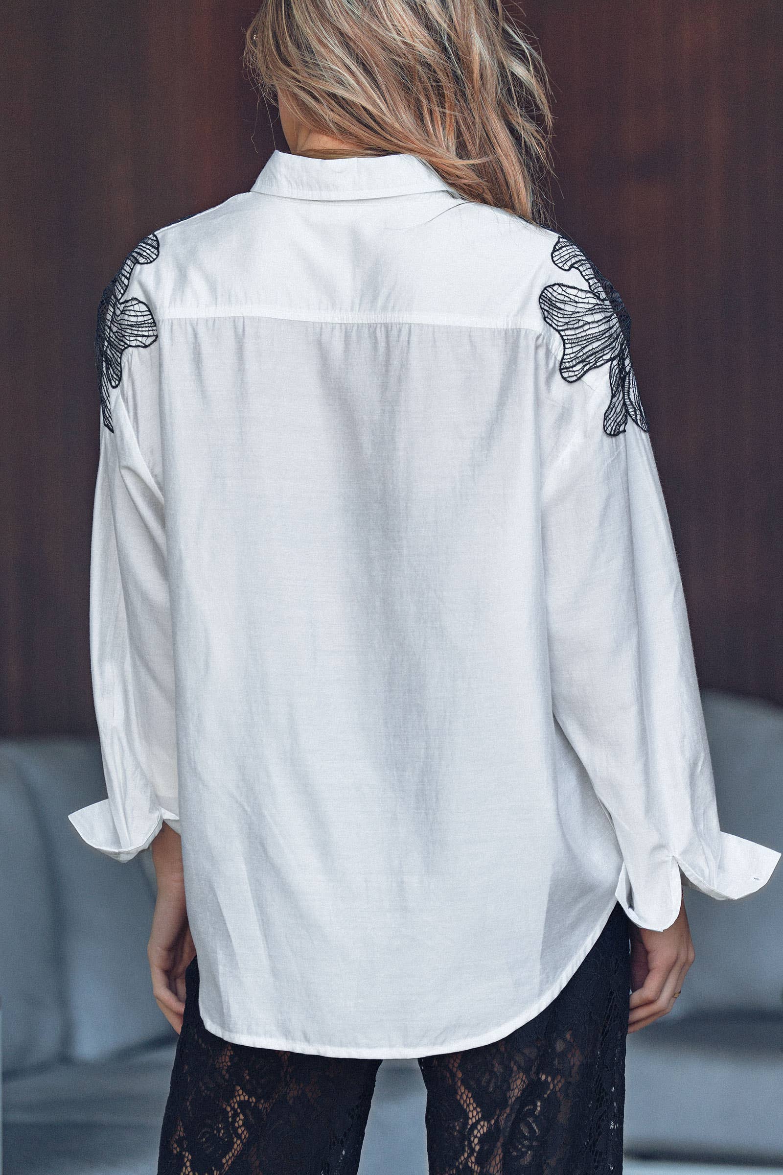 Embroidered Leaf Shoulder Tencel Shirt