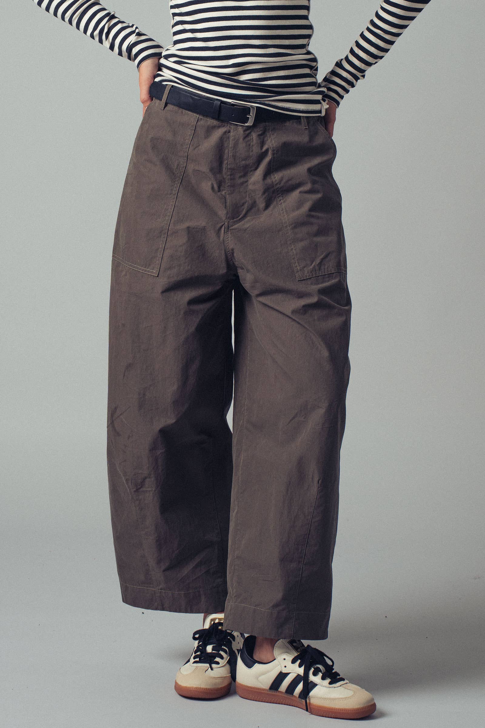 Urban Daizy Boho Relaxed Wide-Leg Cargo Pants Olive Pants - Women's (UDPT0110-Olive) ��� alternate 