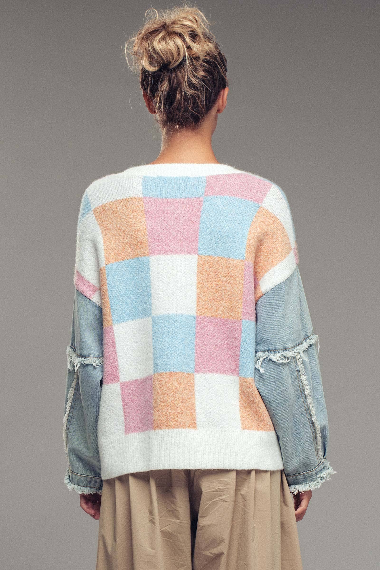 Urban Daizy Checkered Knit with Denim Sleeves Crewneck Sweater Blue-Combo Knit Sweater - Women's (UDZ-KN-00486) –…