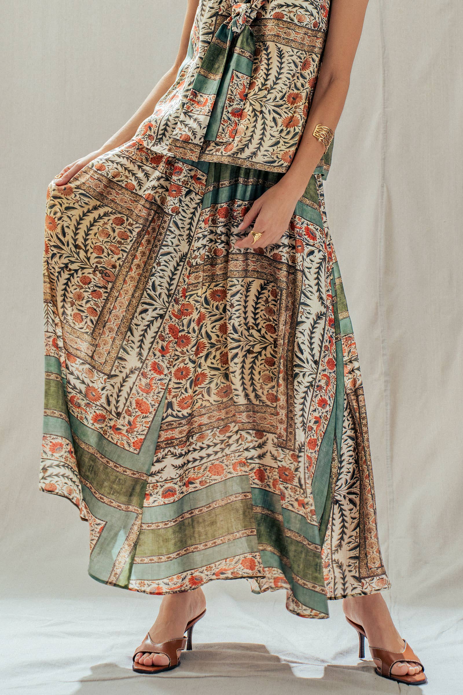 Urban Daizy Botanical Bird Print Tencel Blend Maxi Skirt Multi Skirt - Women's (UDSK0101-Multi) – alternate view 2