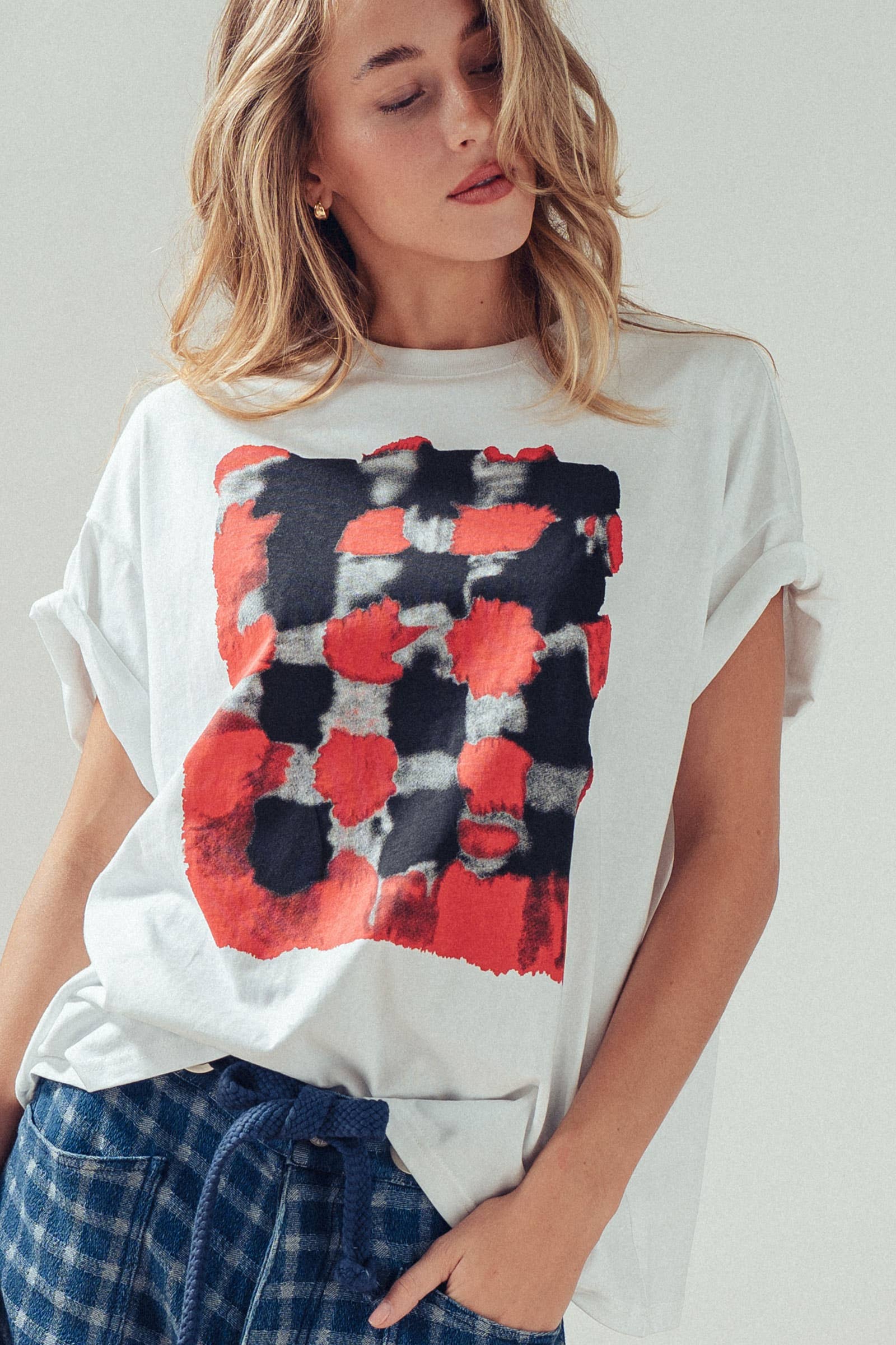 Urban Daizy Abstract Painted Graphic Rolled Sleeve Tee Blue Screen Printed T-Shirt - Women's (UDZ-TP-01002) – alternate view 6