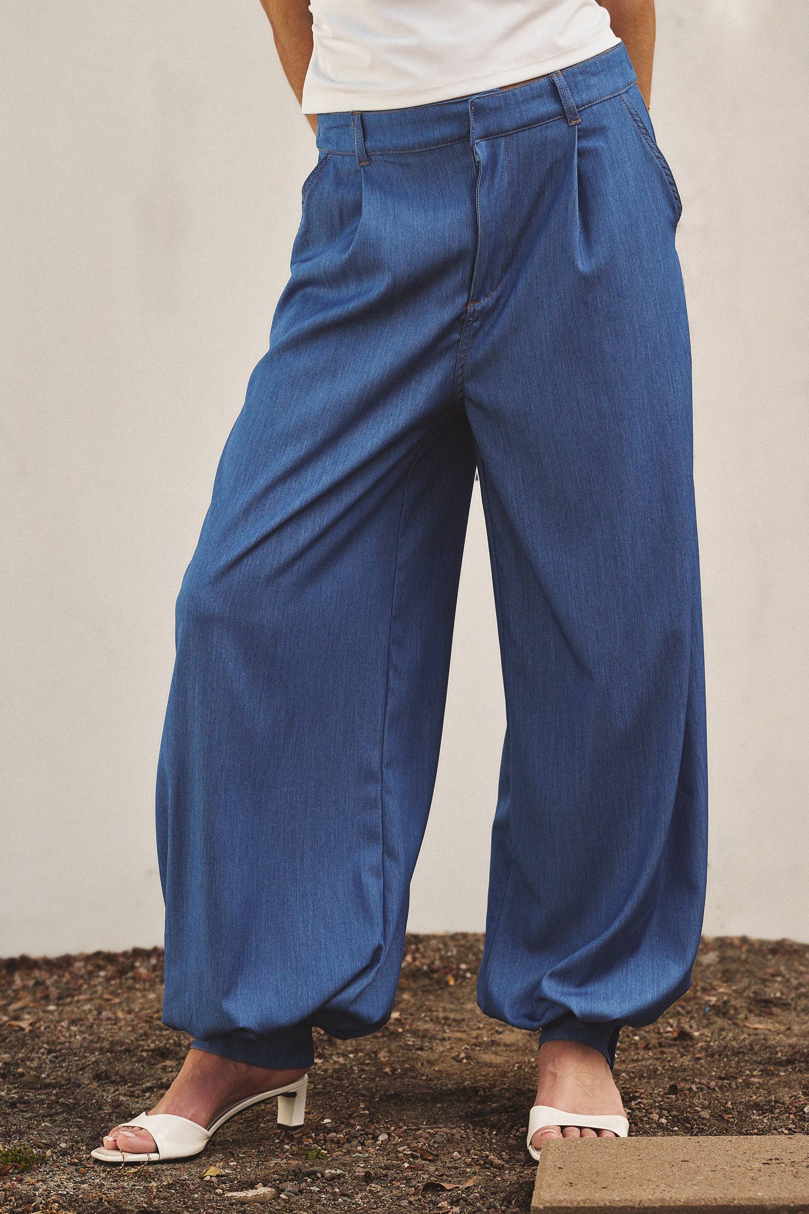 Urban Daizy Soft Chambray Wide Leg Barrel Pants Blue Pants - Women's (TNPT0819-Blue)