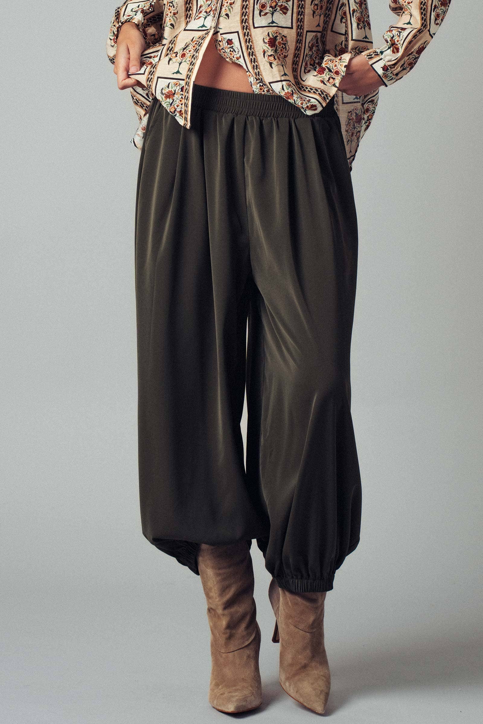 Boho Relaxed Fit Elastic Cuff Pants