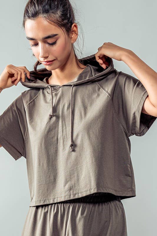 Urban Daizy Cropped Short Sleeve Drawstring Hooded Pullover Top Black Hoodie - Women's (UDZ-KN-00341) – alternate view 13