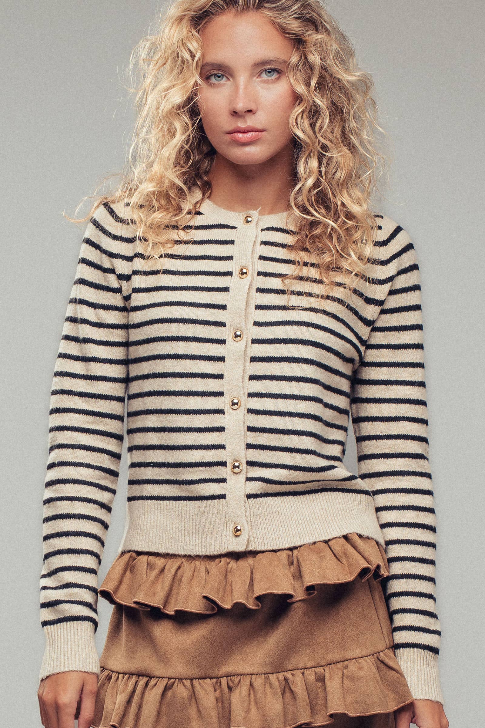 Urban Daizy Parisian Striped Gold Button Cardigan Khaki Cardigan - Women's (UDZ-KN-00656)