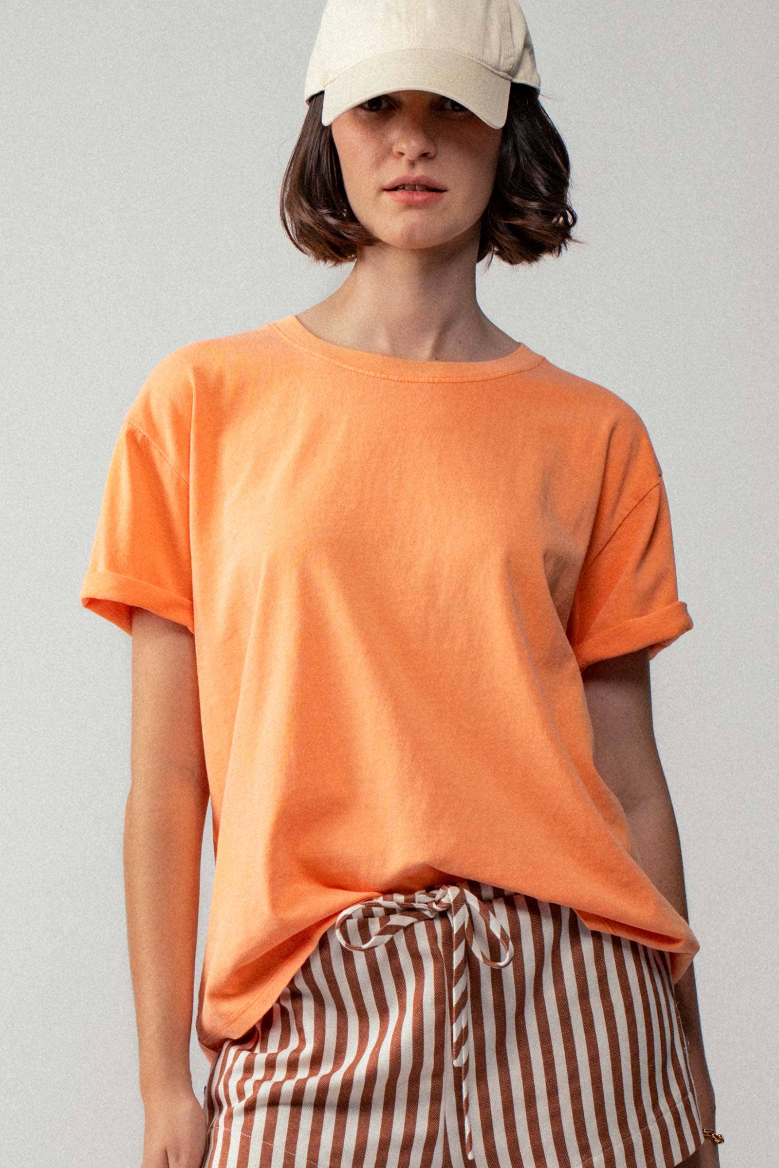 Urban Daizy Loose Fit Short Sleeve Cotton Casual Top Grey T-Shirt - Women's (UDZ-TP-00555) – alternate view 3