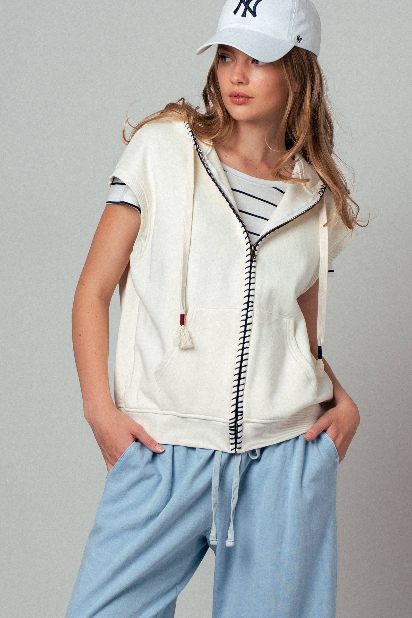 Relaxed Sleeveless Contrast Stitch Zip Hoodie