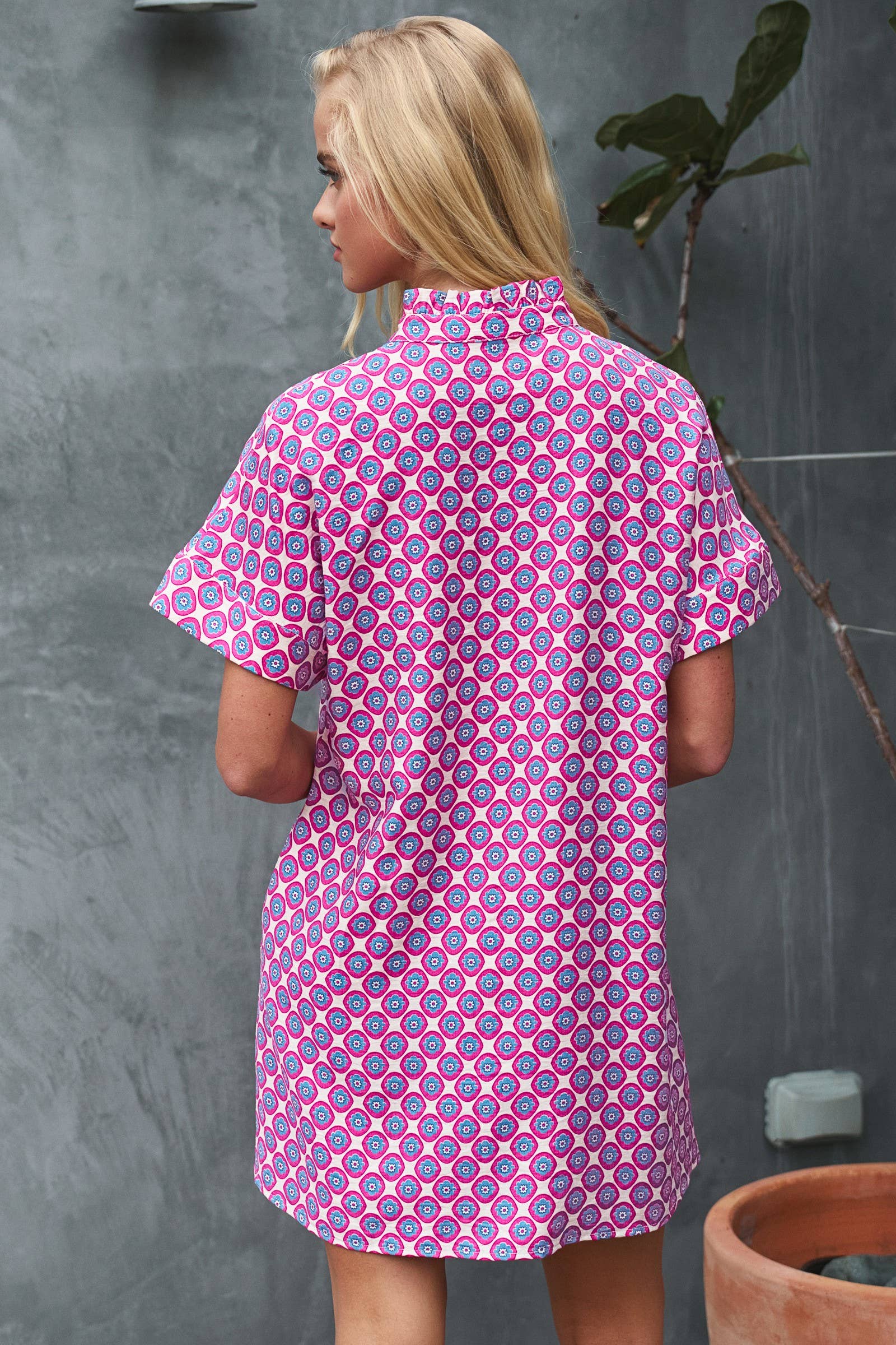 Retro Geometric Print Stand Collar Mini Dress