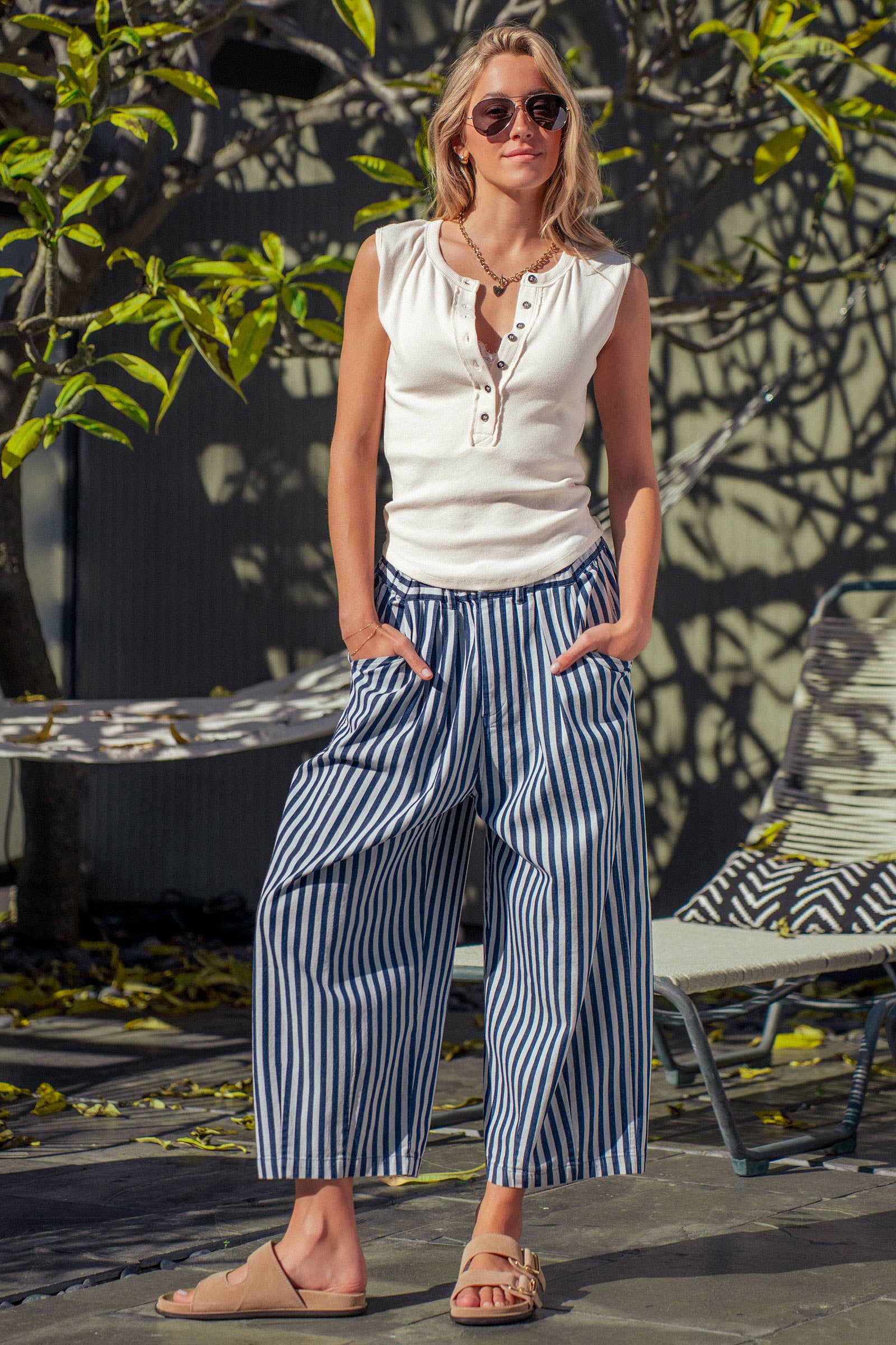 Urban Daizy Striped Pleated Wide Leg Culotte Pants Blue-Stripe Pants - Women's (UDZ-PT-00477) – alternate view 6