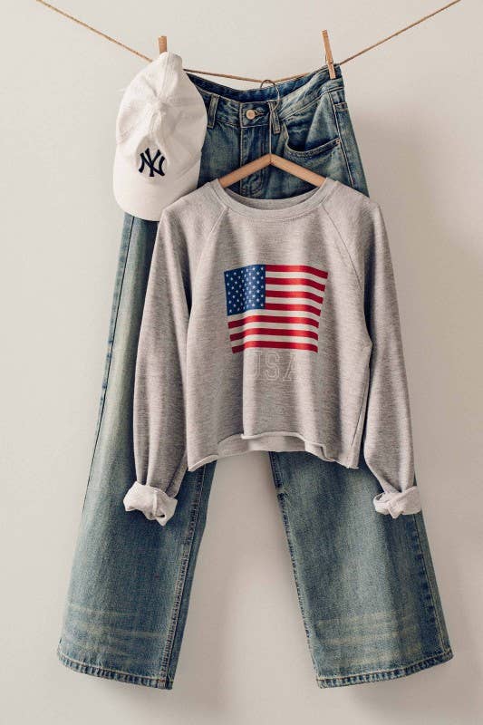 Urban Daizy Cropped USA Flag Graphic Sweatshirt H-Grey Graphic Sweatshirt - Women's (UDZ-TP-00814) – alternate view 4
