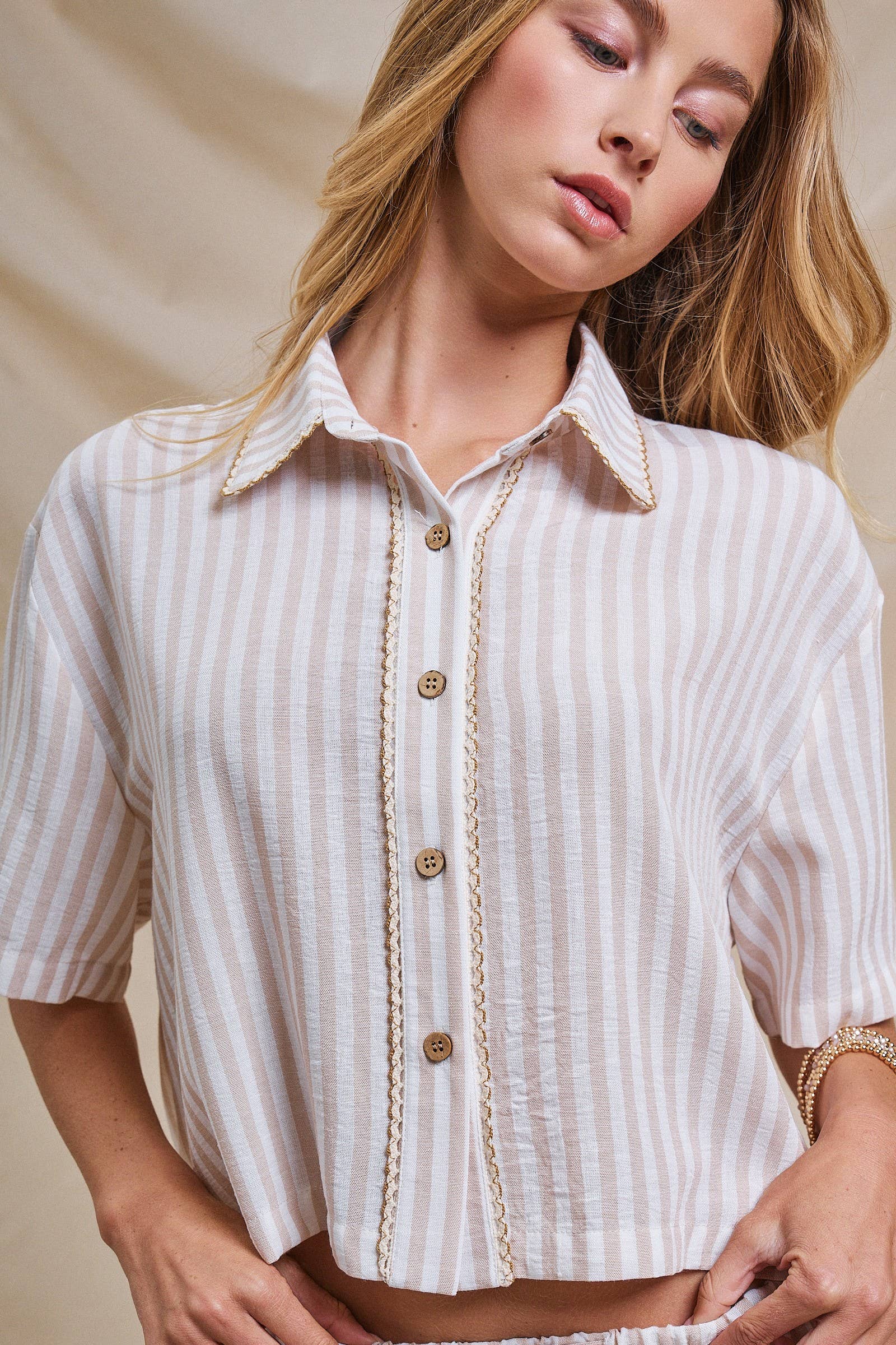 Urban Daizy Striped Scalloped Trim Cropped Shirt Cream Button Down Shirt - Women's (UDZ-TP-01088-Cream) – alternate view 7
