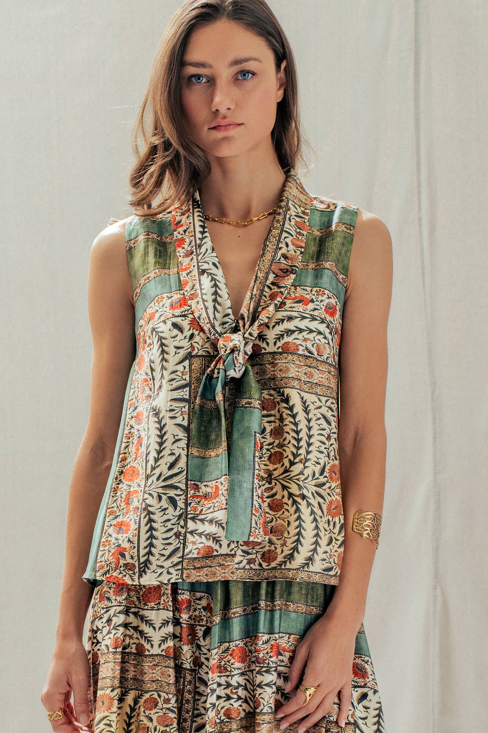 Urban Daizy Botanical Bird Print Tie-Front Tencel Blend Top Multi Blouse - Women's (UDTP1420-Multi) – alternate view 3