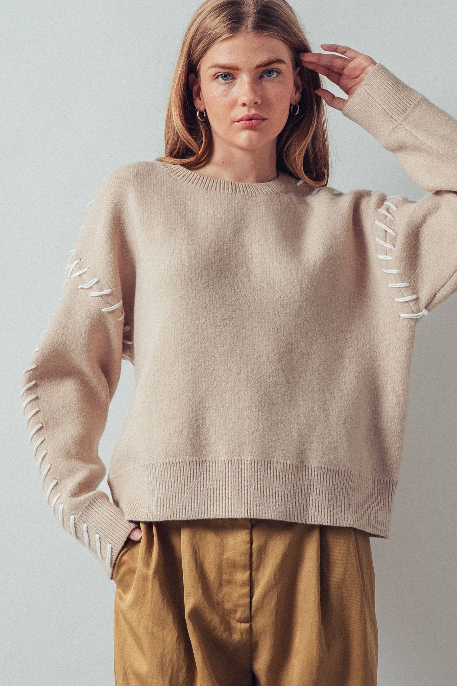 Contrast Whipstitch Detail Knit Sweater